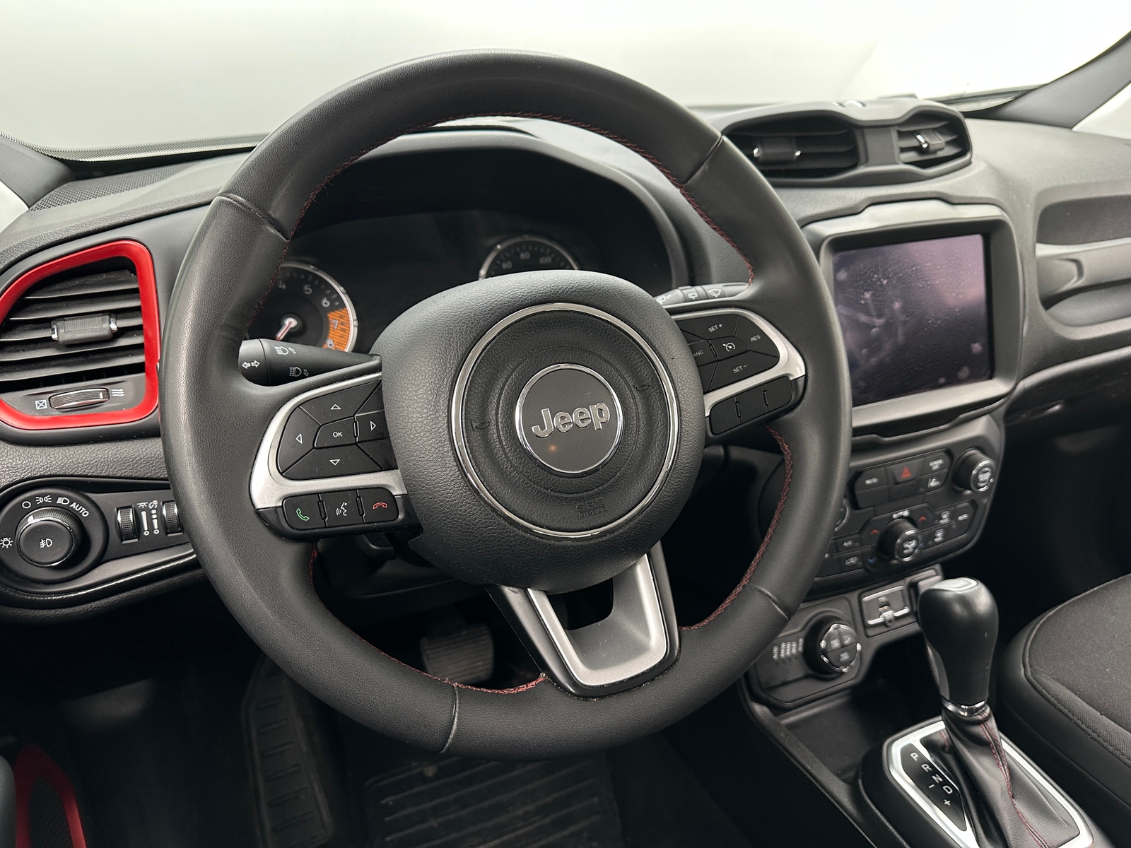 Thumbnail: 2023 Jeep Renegade - 5