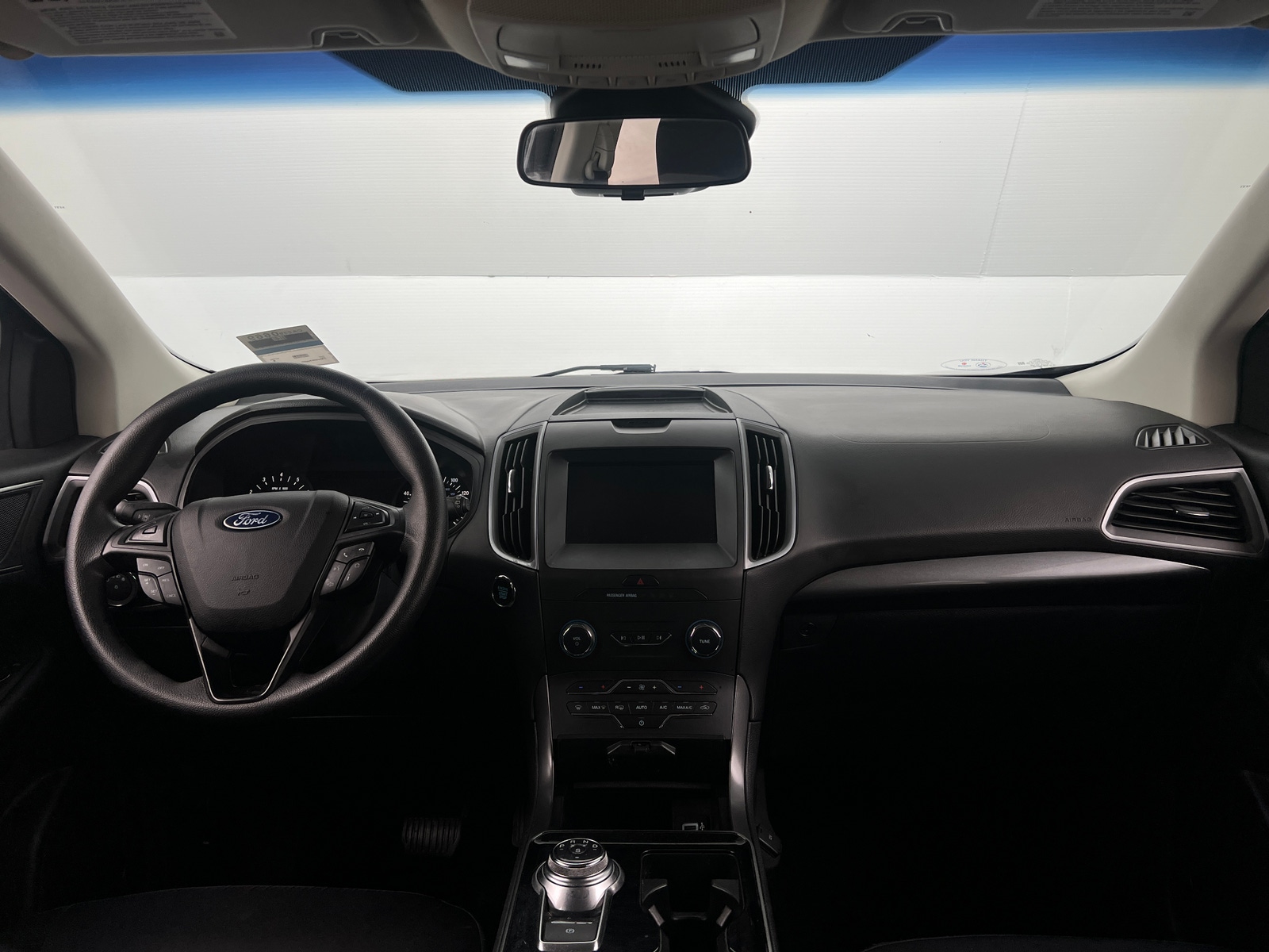 Thumbnail: 2020 Ford Edge - 3