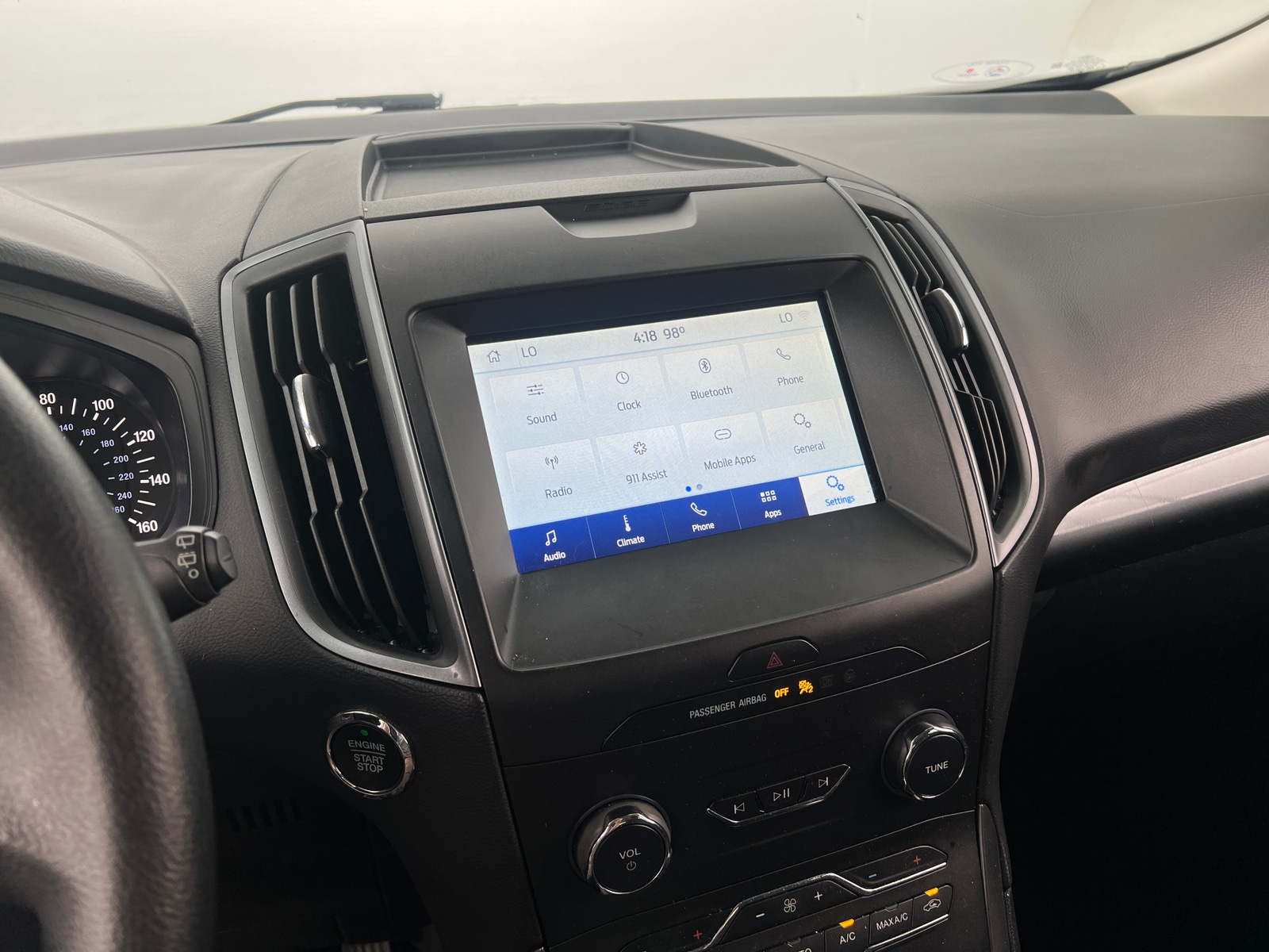 Thumbnail: 2020 Ford Edge - 4