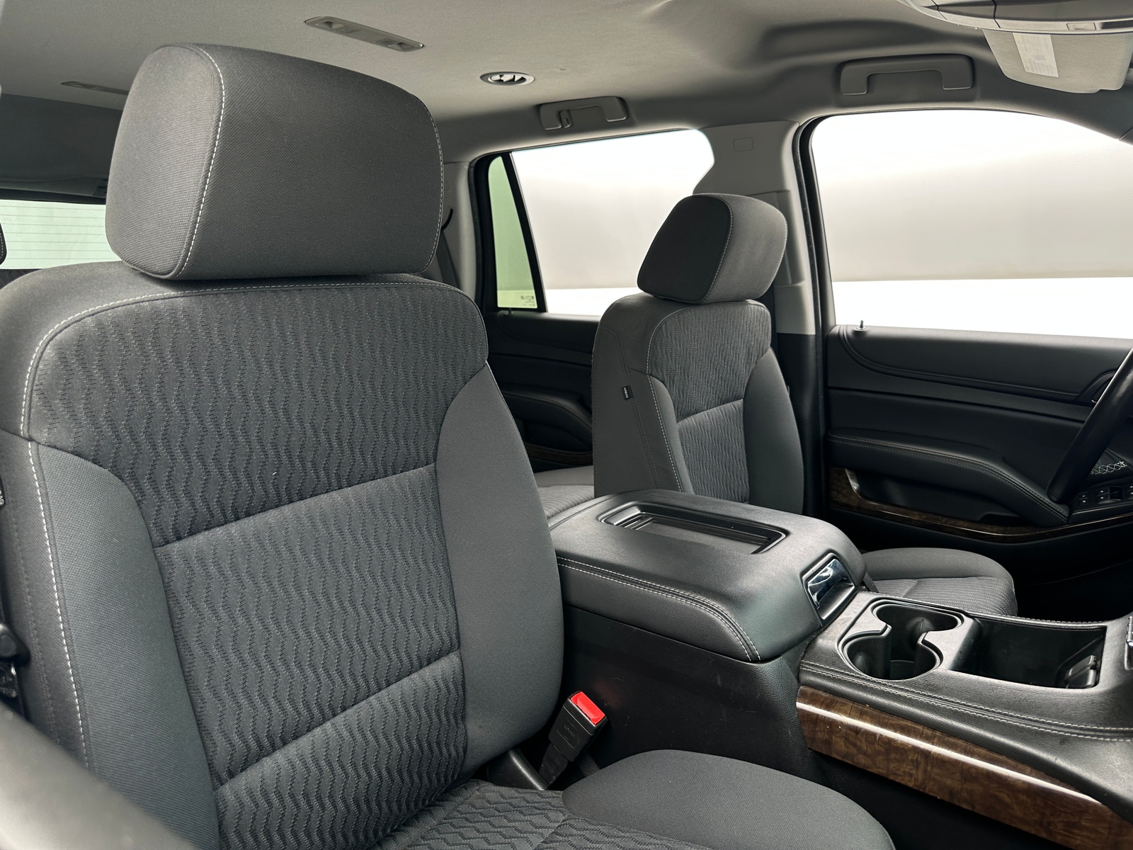 Thumbnail: 2019 Chevrolet Tahoe - 2