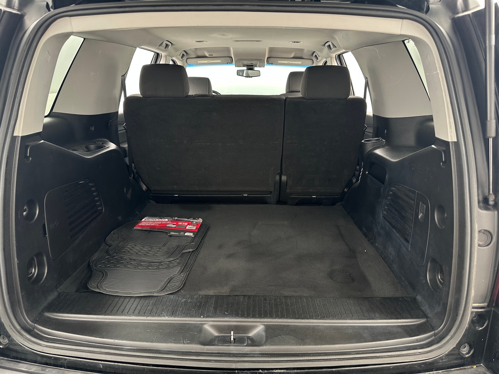 Thumbnail: 2019 Chevrolet Tahoe - 7