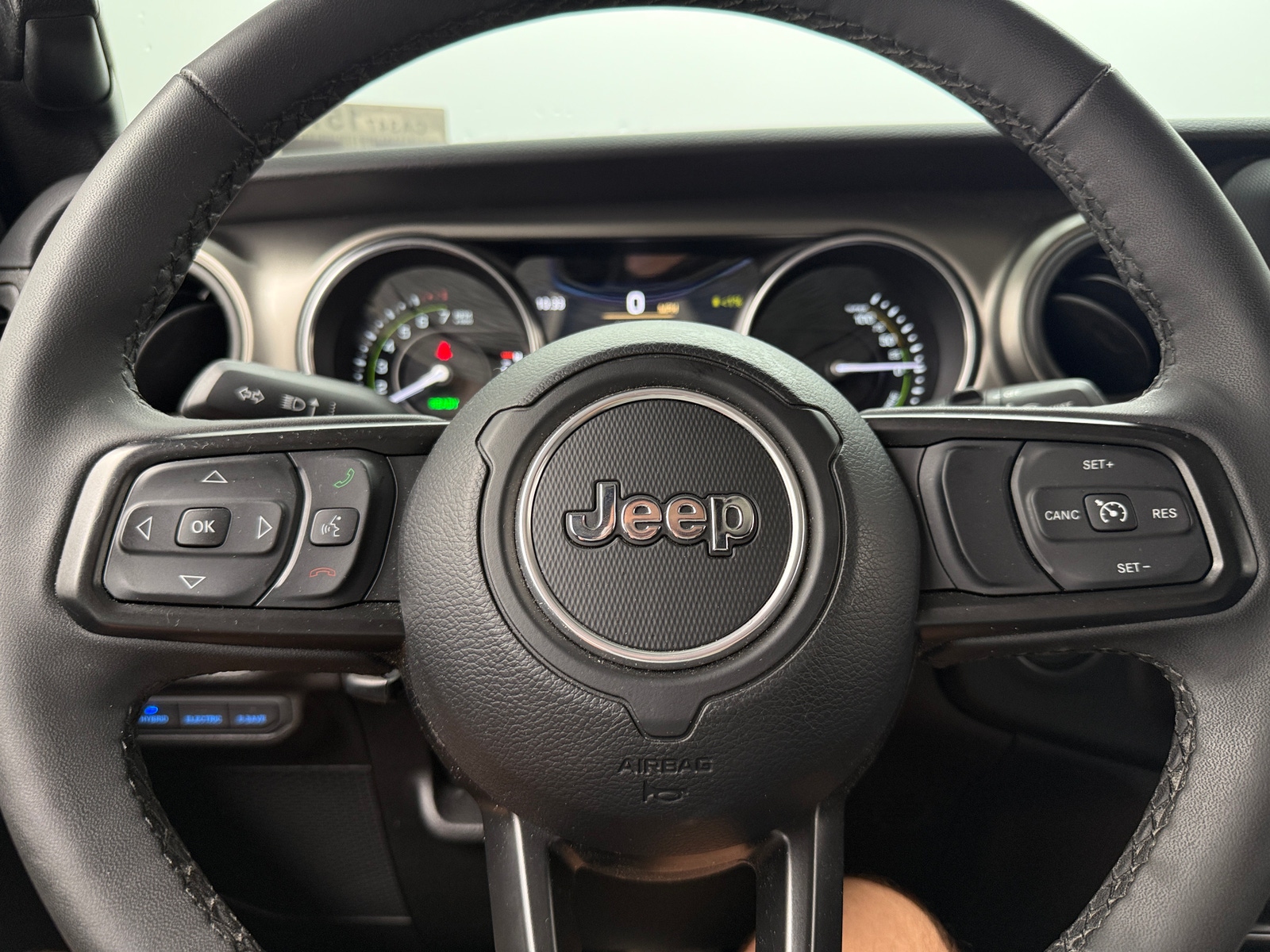 Thumbnail: 2023 Jeep Wrangler - 5