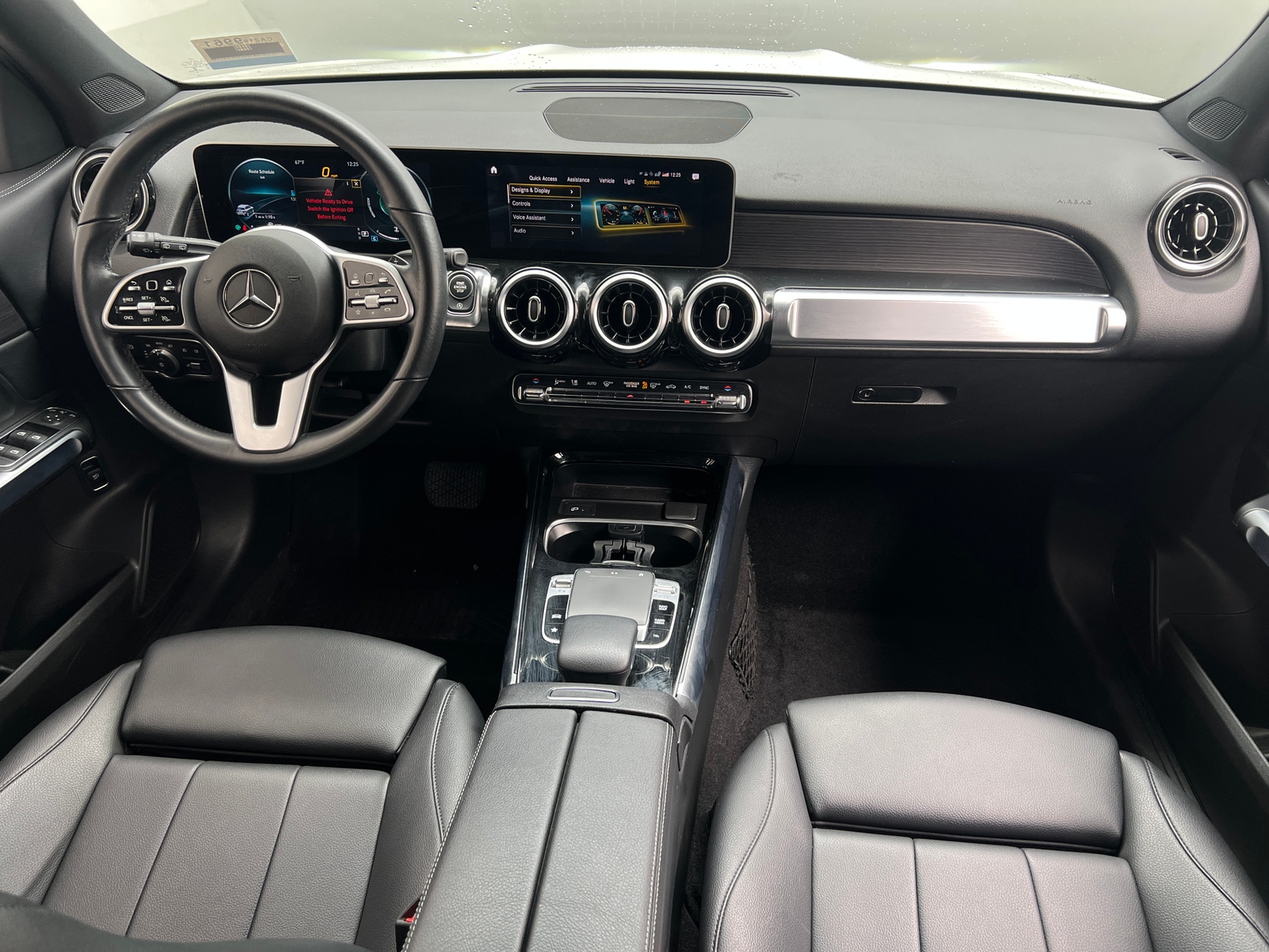 Thumbnail: 2020 Mercedes-Benz GLB - 2