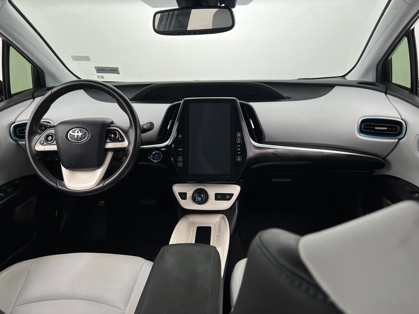 Thumbnail: 2018 Toyota Prius - 2