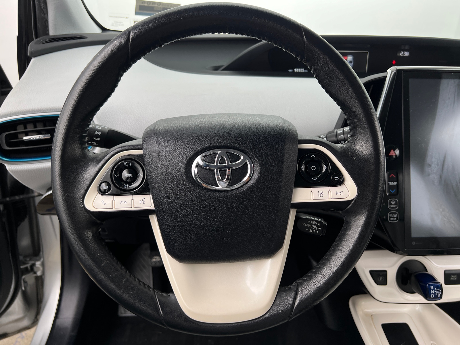Thumbnail: 2018 Toyota Prius - 4