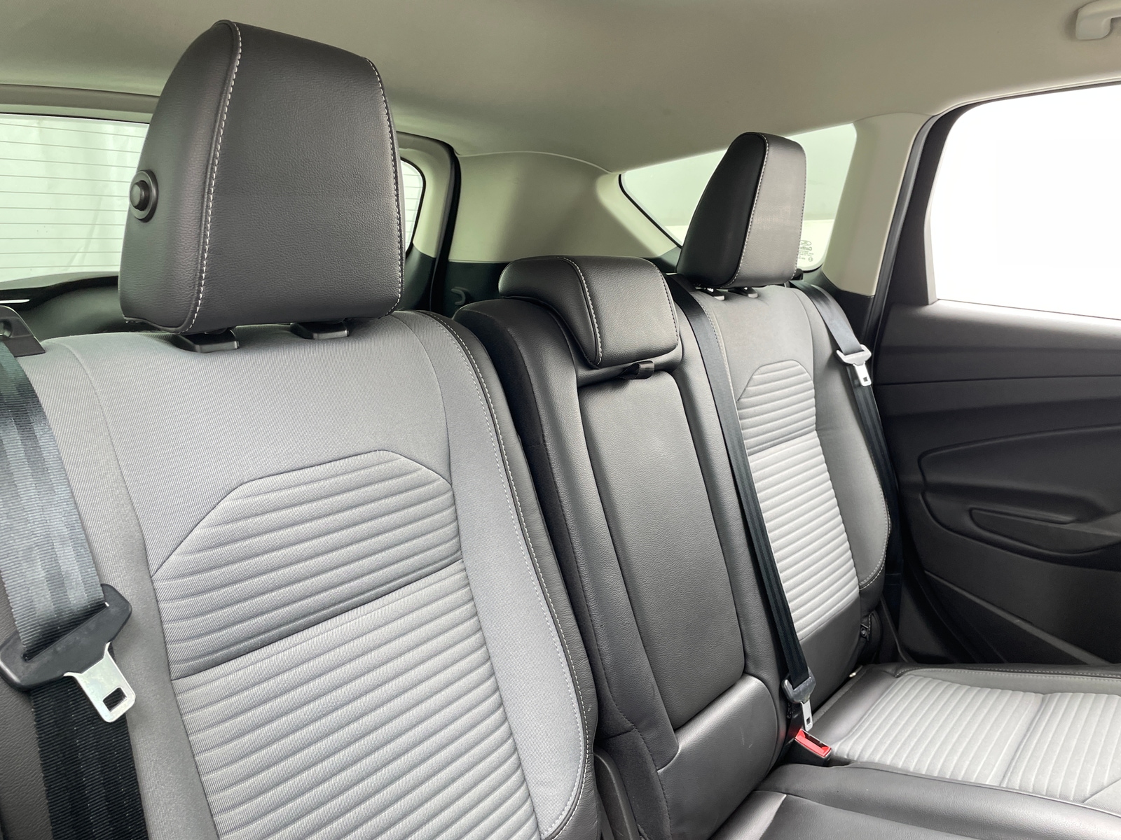 Thumbnail: 2019 Ford Escape - 6