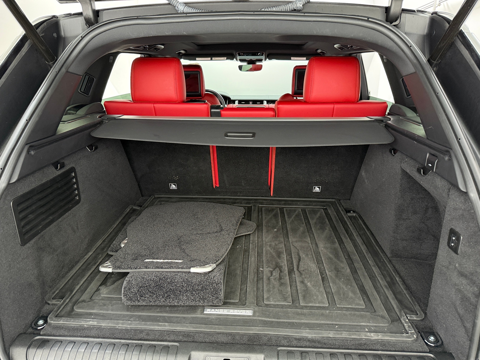 Thumbnail: 2019 Land Rover Range Rover Sport - 6