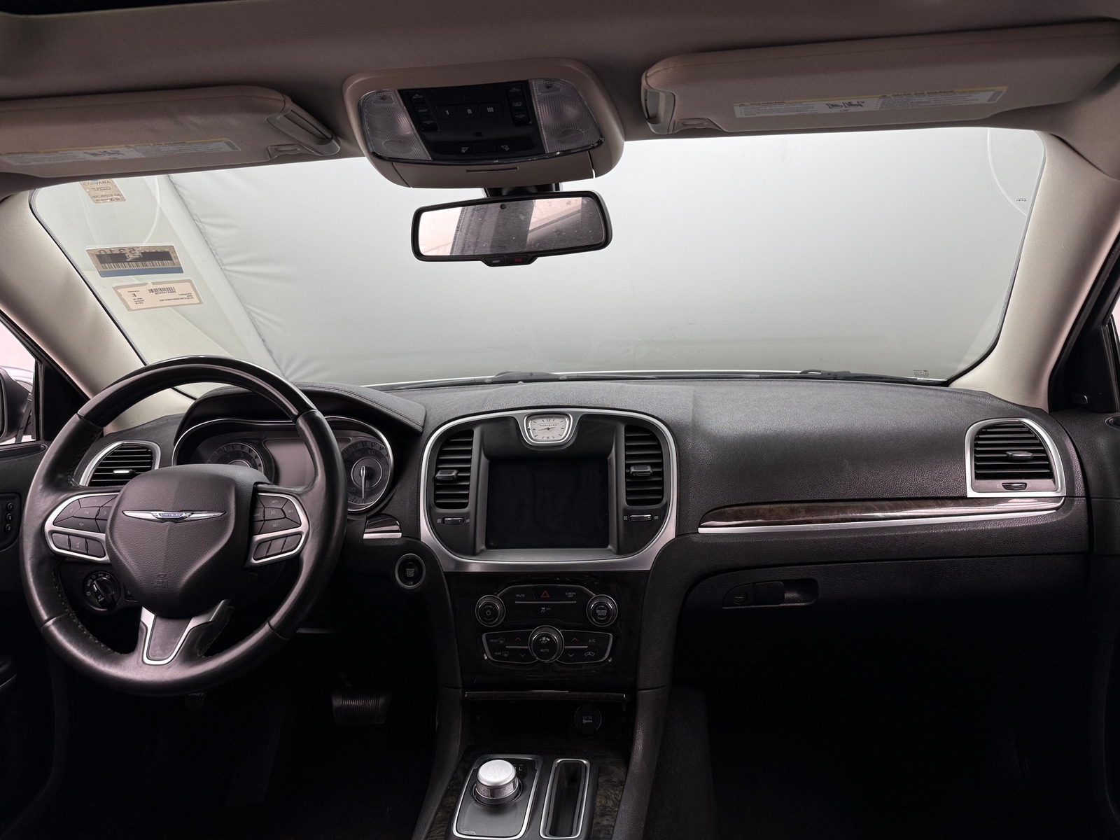 Thumbnail: 2019 Chrysler 300 - 2