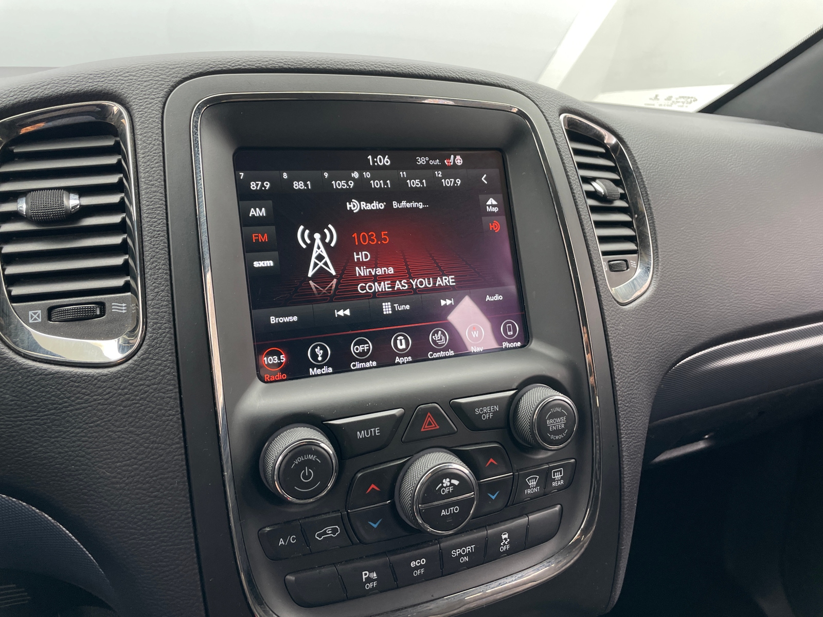 Thumbnail: 2019 Dodge Durango - 3