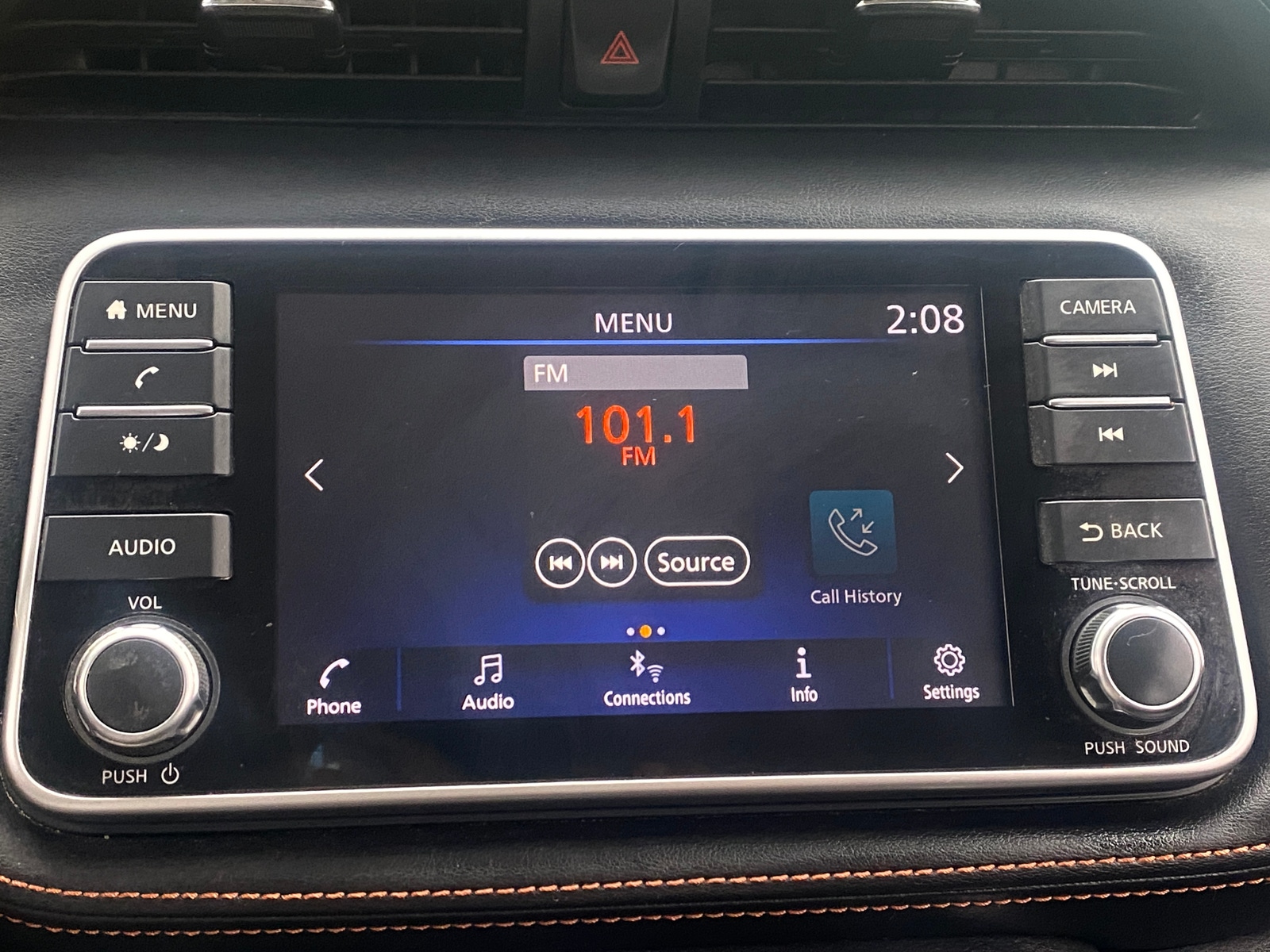 Thumbnail: 2020 Nissan Kicks - 4