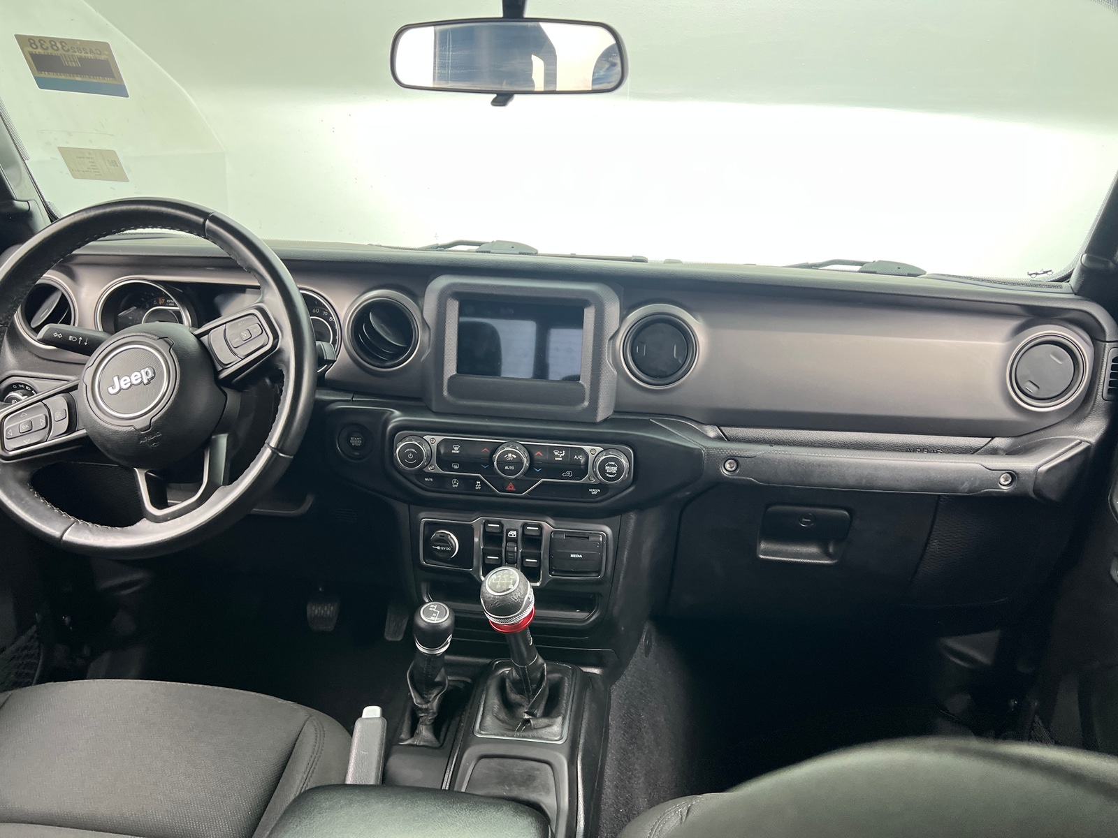 Thumbnail: 2021 Jeep Gladiator - 3