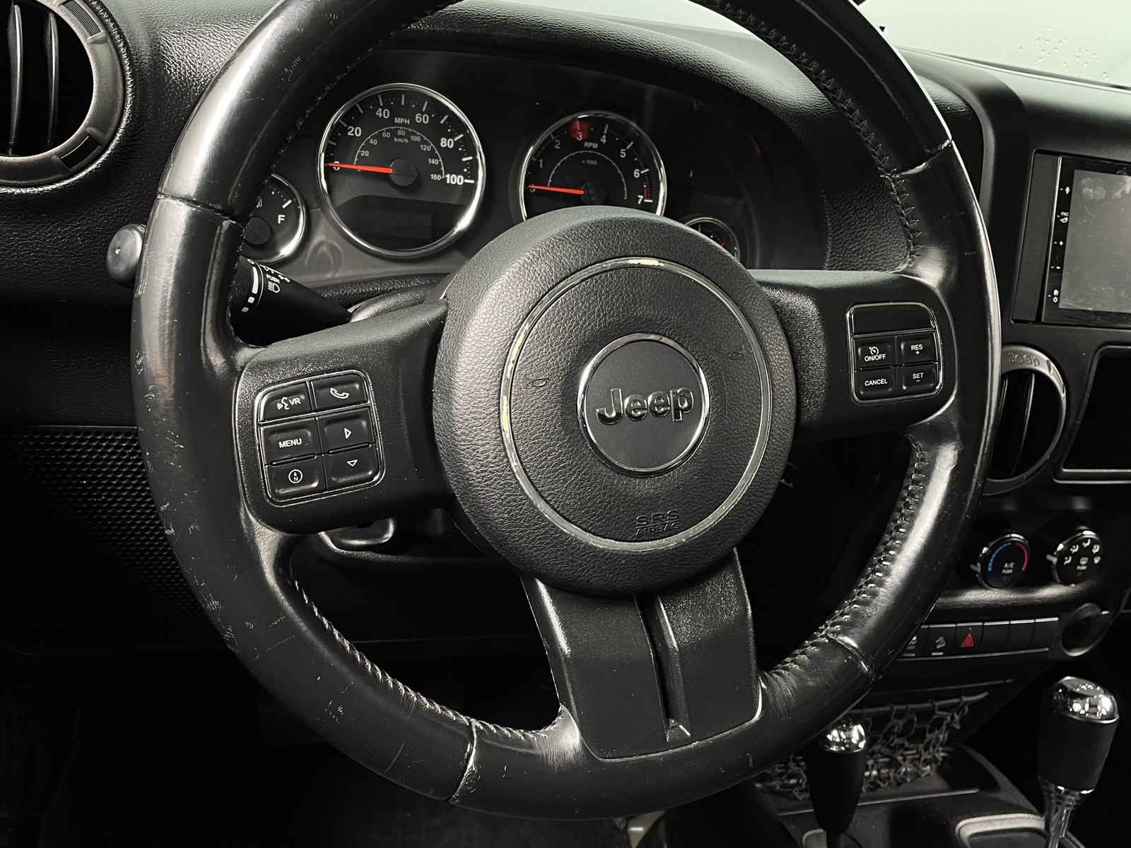 Thumbnail: 2017 Jeep Wrangler - 5