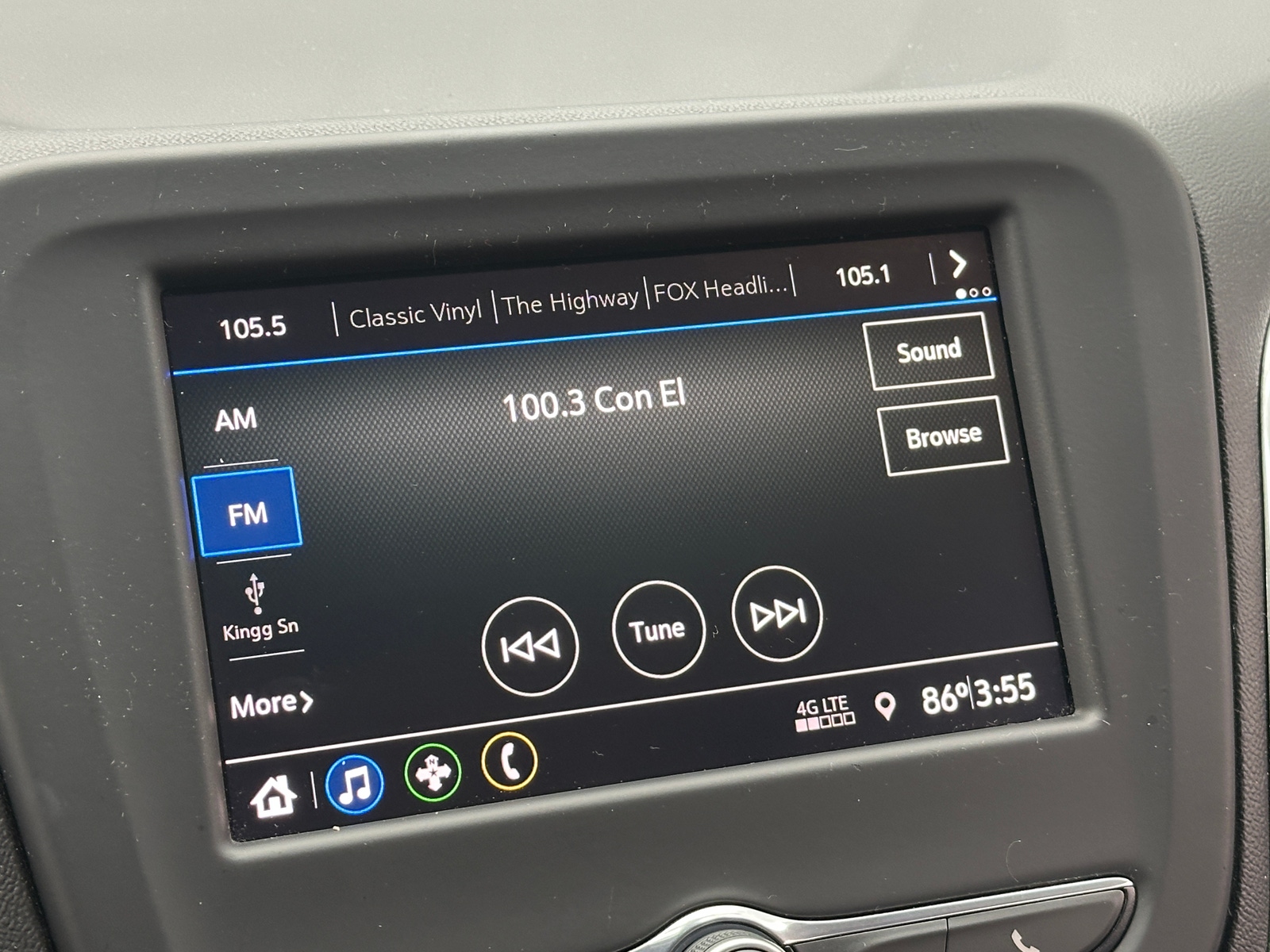Thumbnail: 2020 Chevrolet Equinox - 4