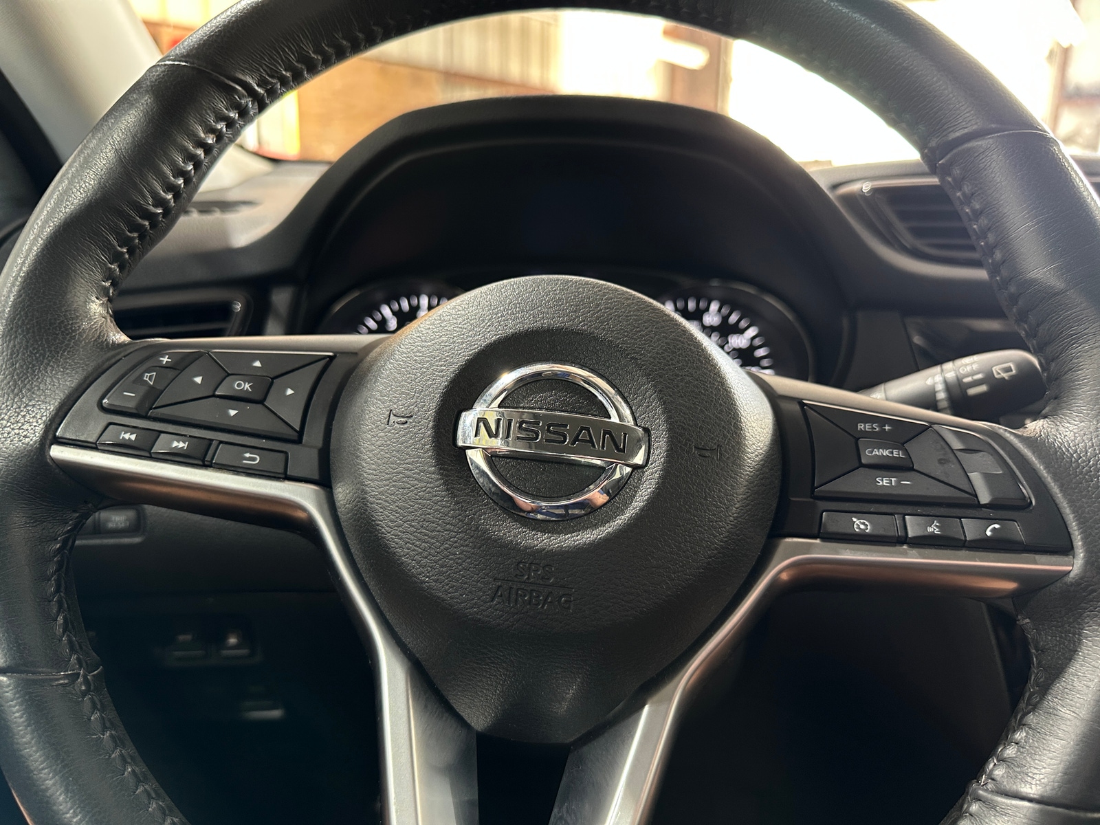 Thumbnail: 2018 Nissan Rogue - 5