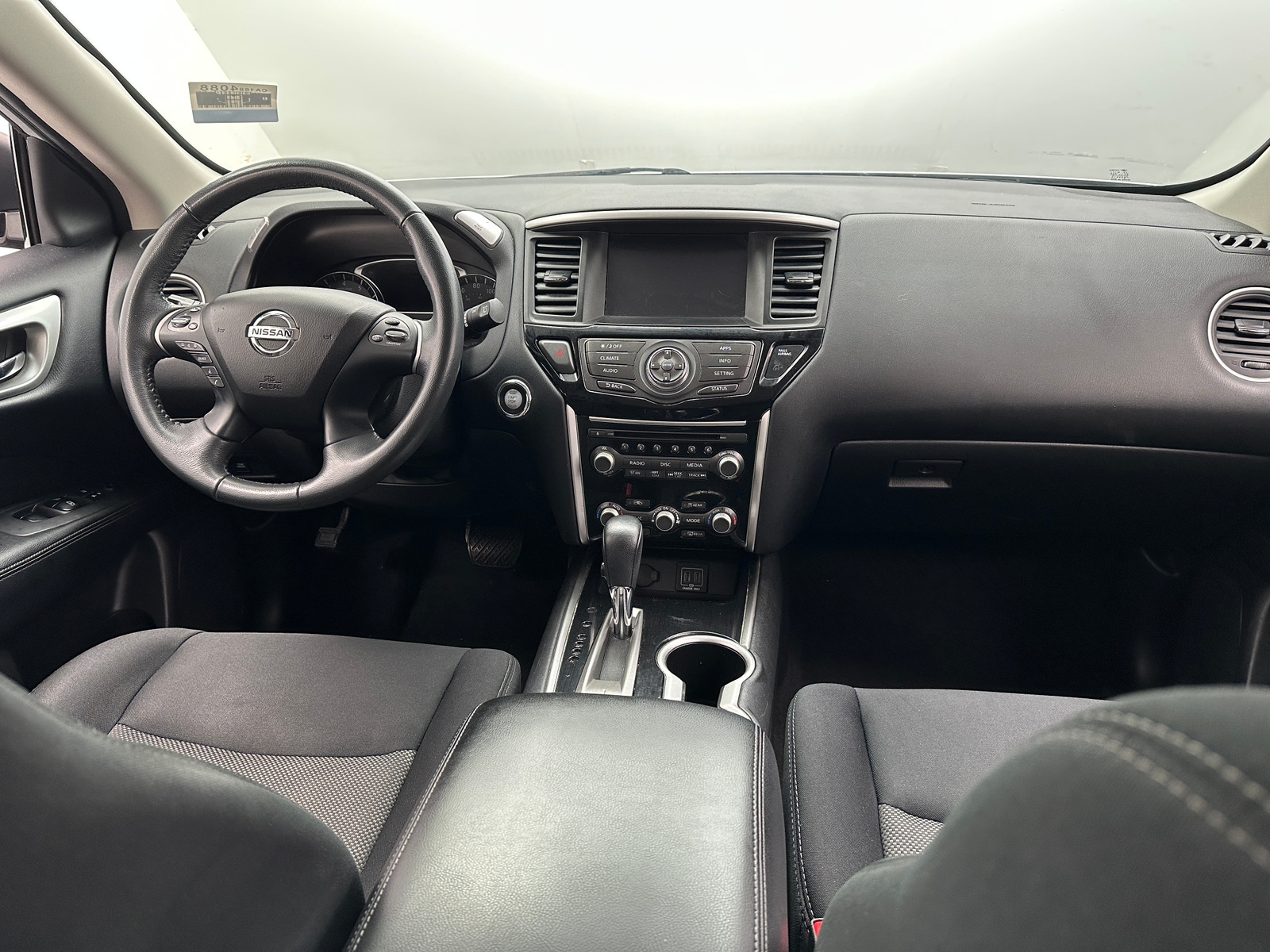 Thumbnail: 2018 Nissan Pathfinder - 3