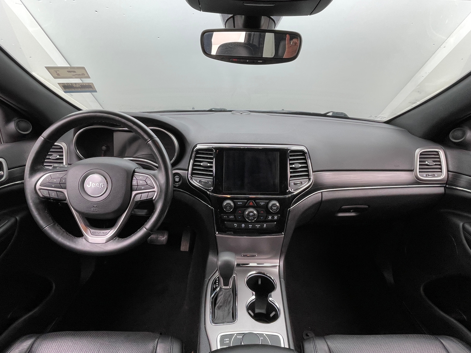 Thumbnail: 2020 Jeep Grand Cherokee - 2