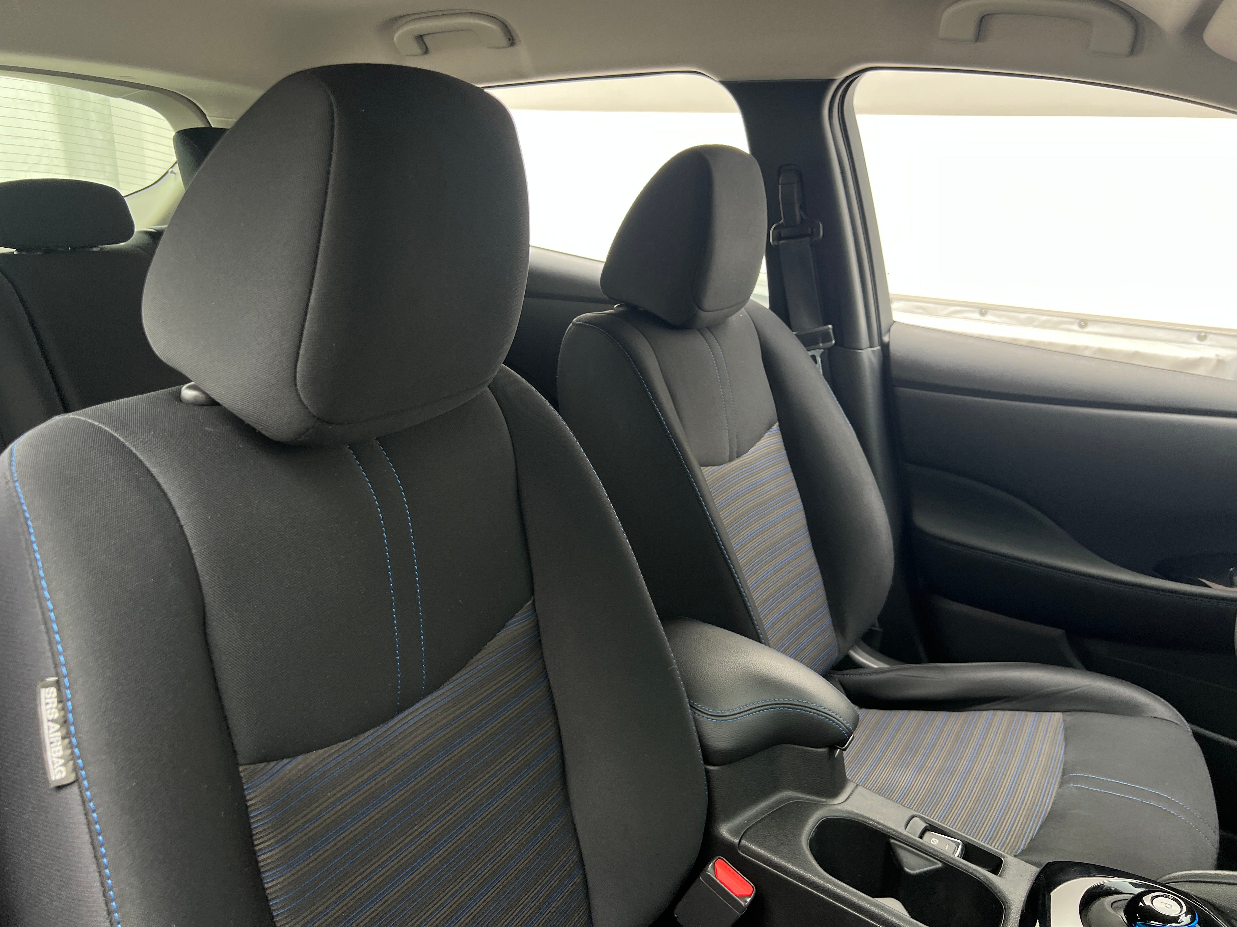 2022 Nissan LEAF