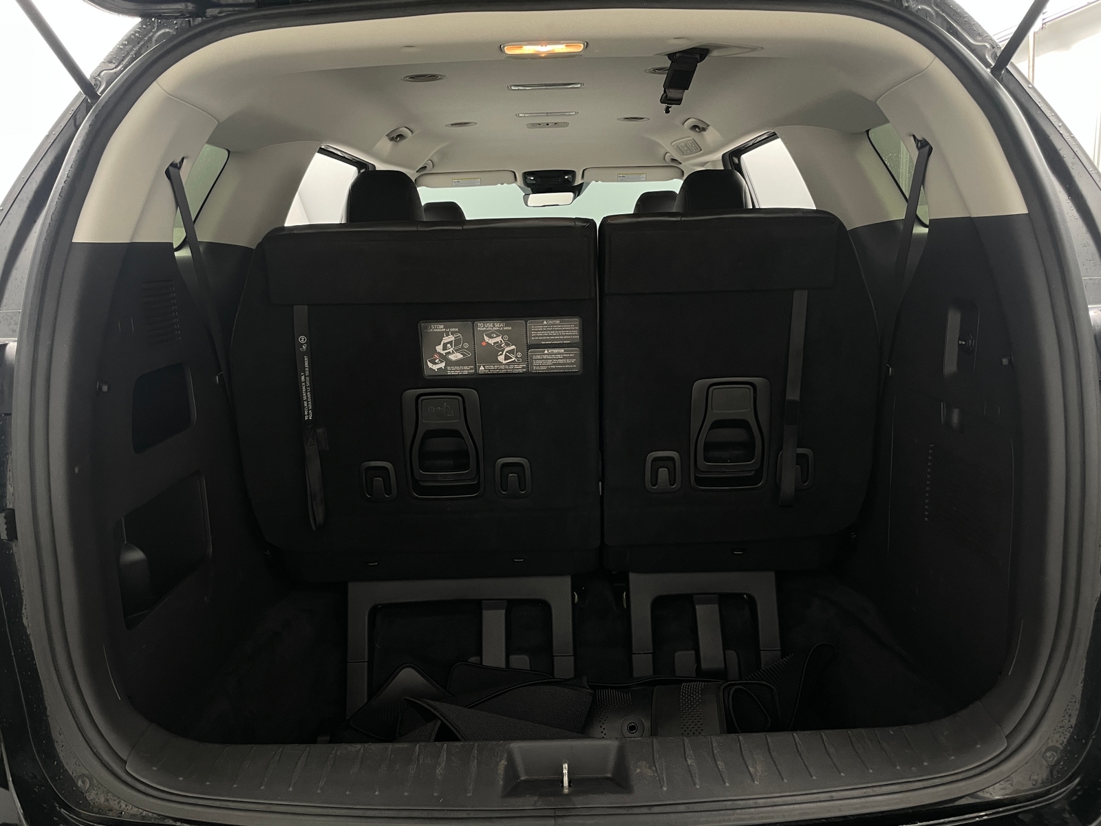 Thumbnail: 2022 Kia Carnival - 6