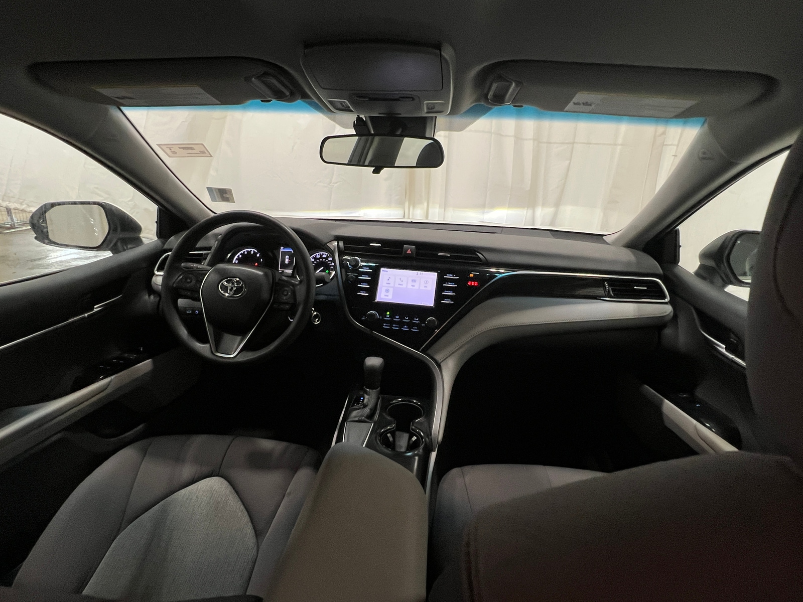 Thumbnail: 2018 Toyota Camry - 3
