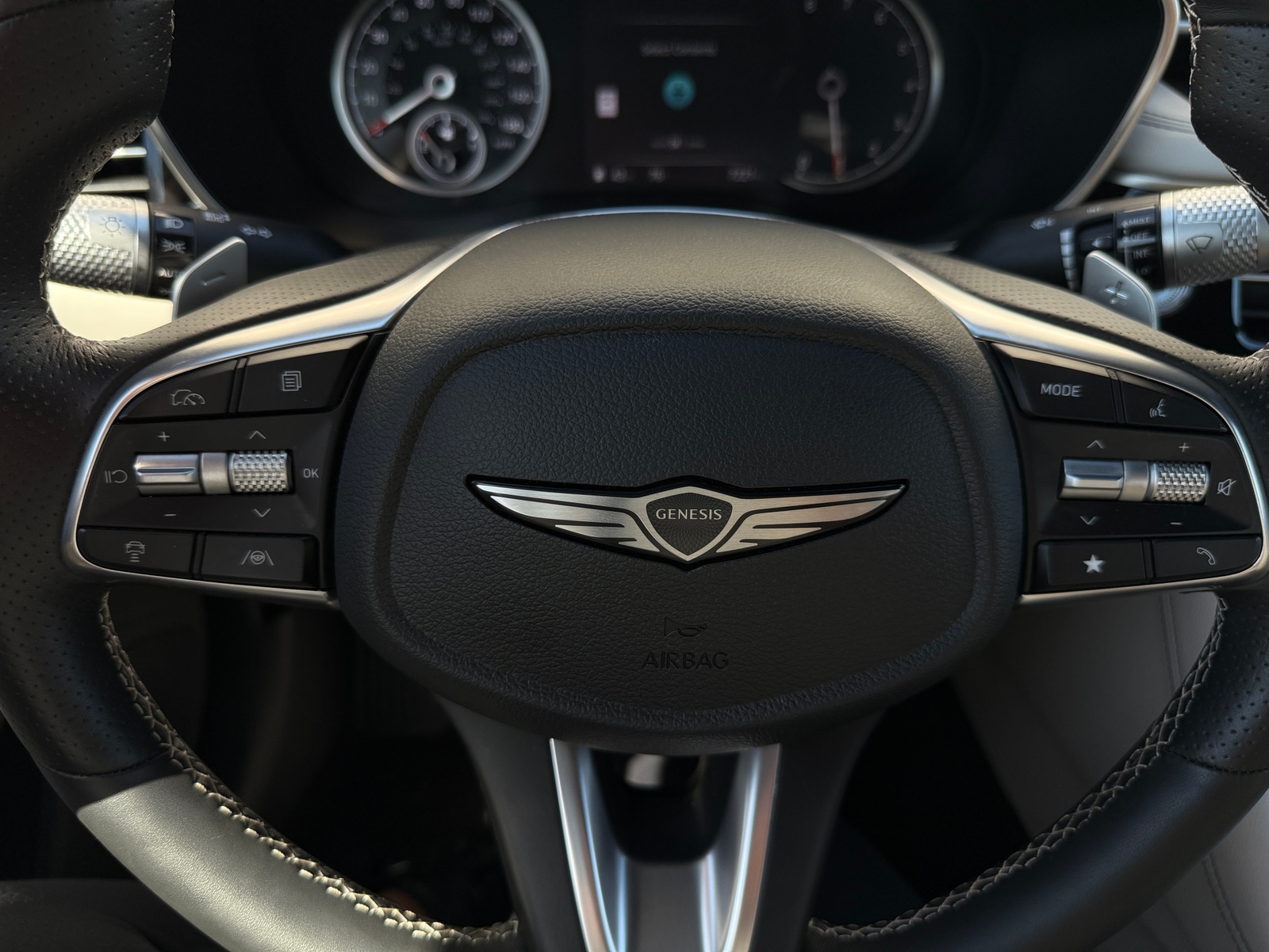 Thumbnail: 2025 Genesis G70 - 4