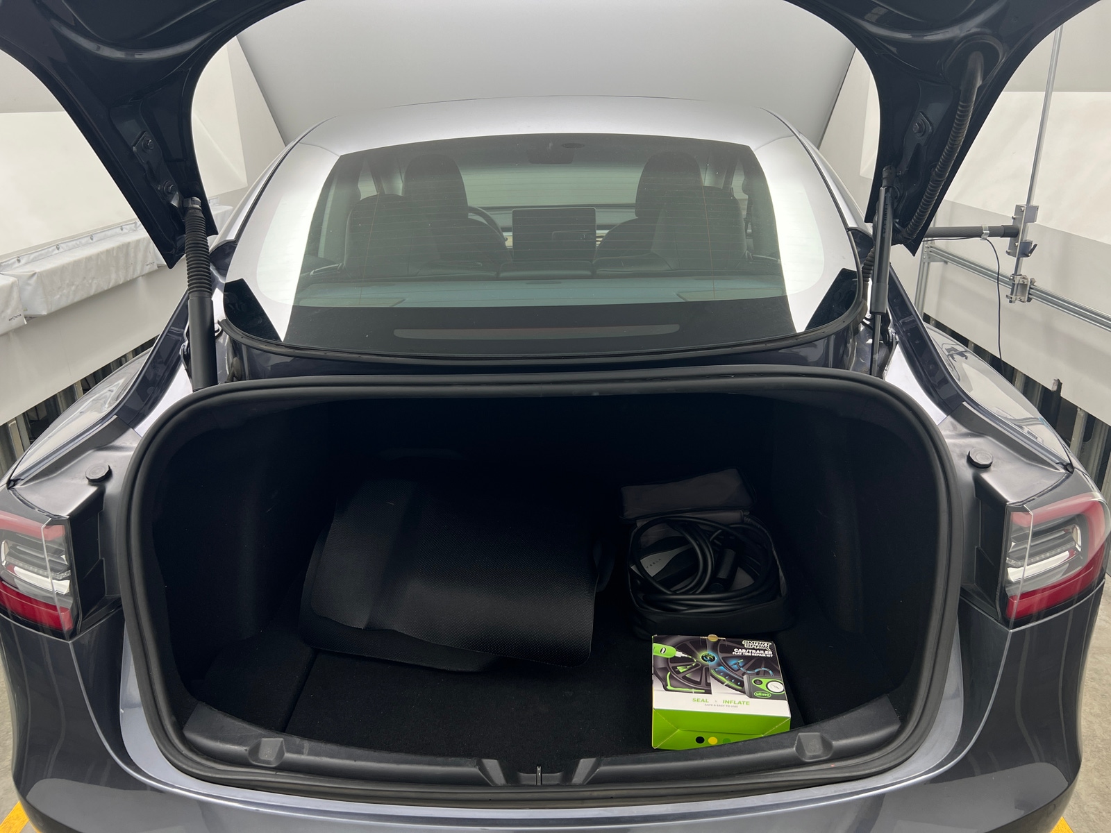 Thumbnail: 2021 Tesla Model 3 - 6