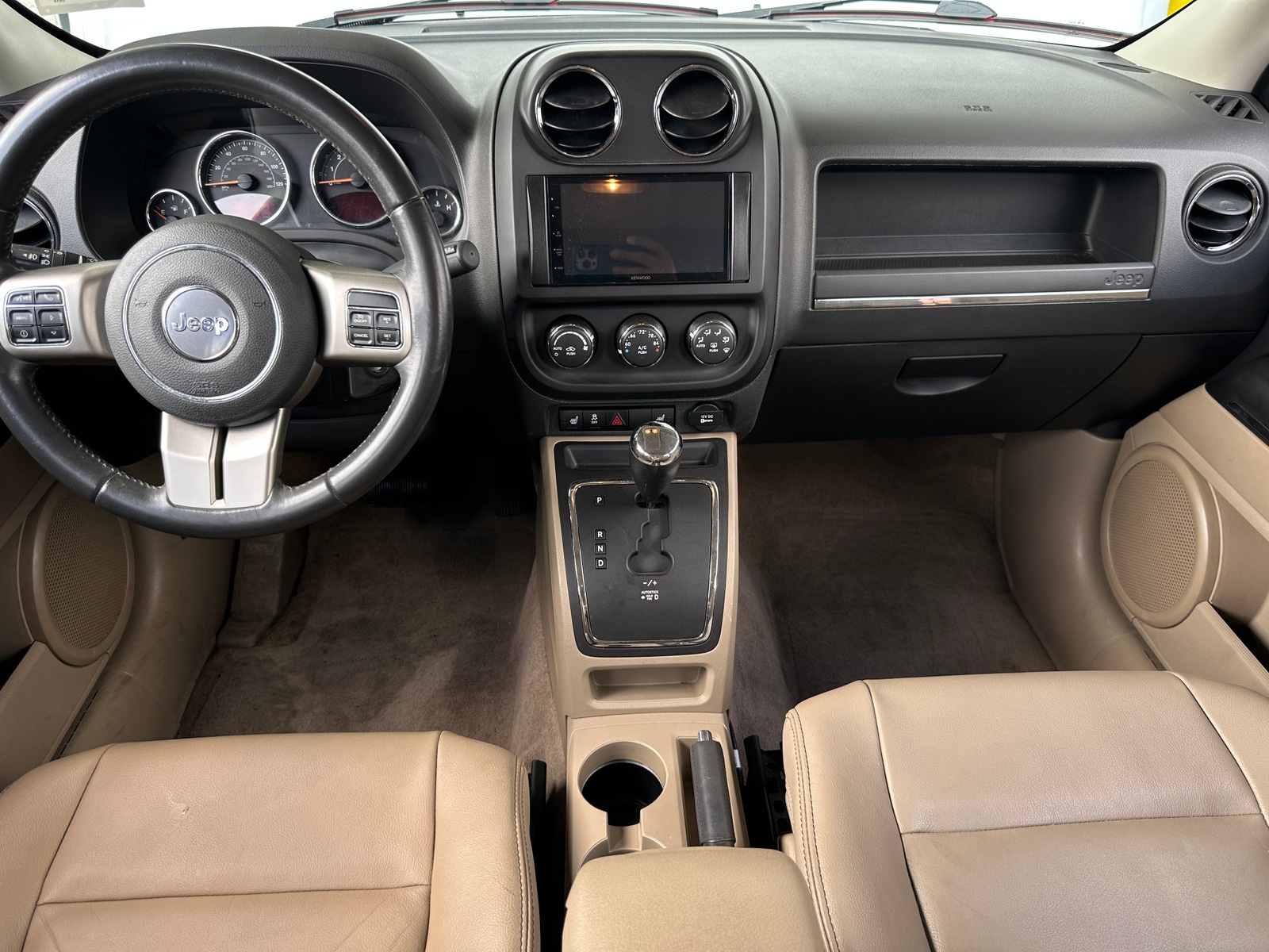 Thumbnail: 2014 Jeep Patriot - 2