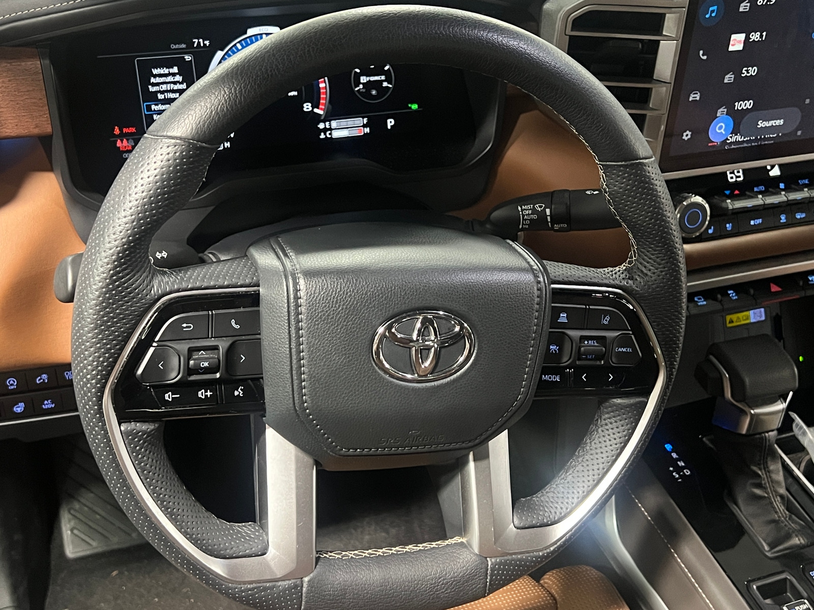 Thumbnail: 2022 Toyota Tundra - 4