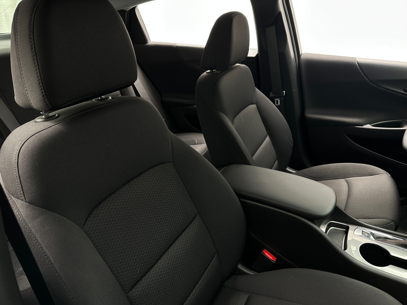 Thumbnail: 2023 Chevrolet Malibu - 2