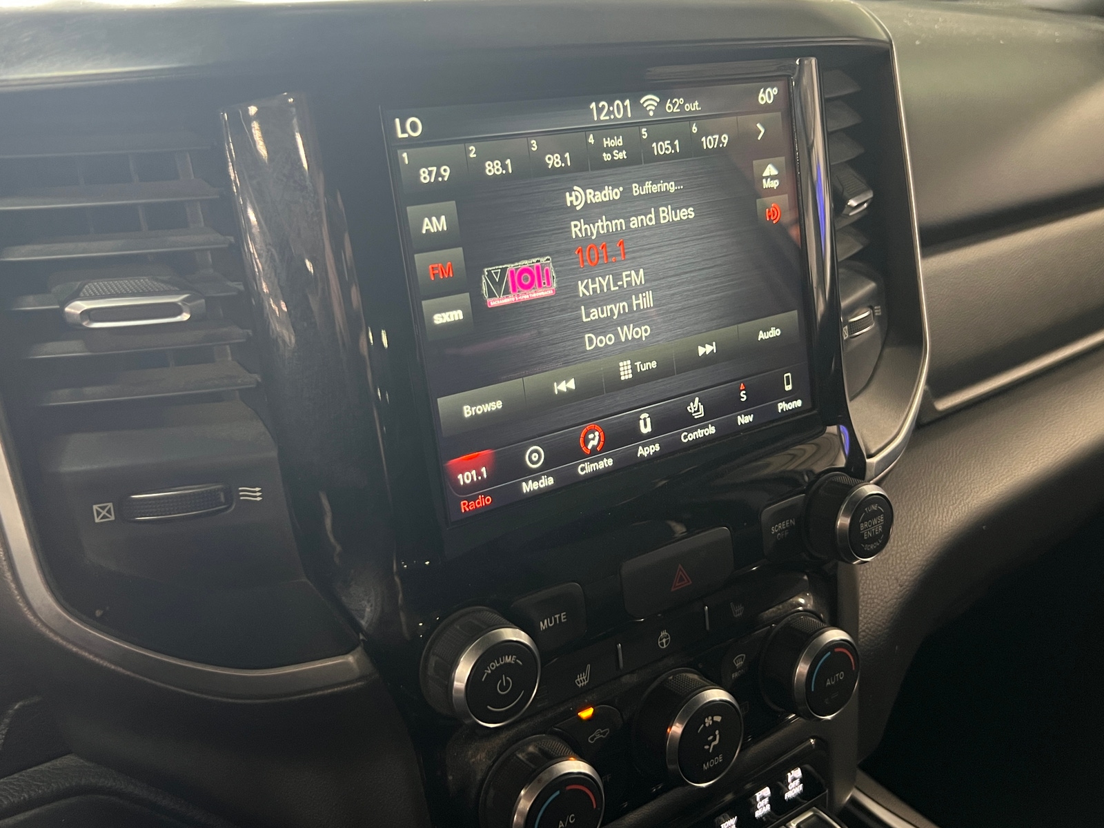 Thumbnail: 2019 RAM 1500 - 4