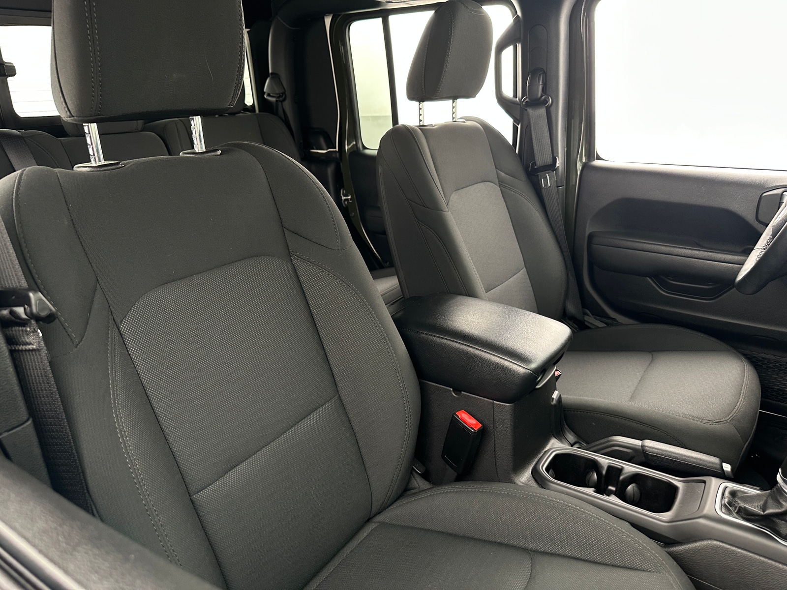 Thumbnail: 2022 Jeep Gladiator - 2