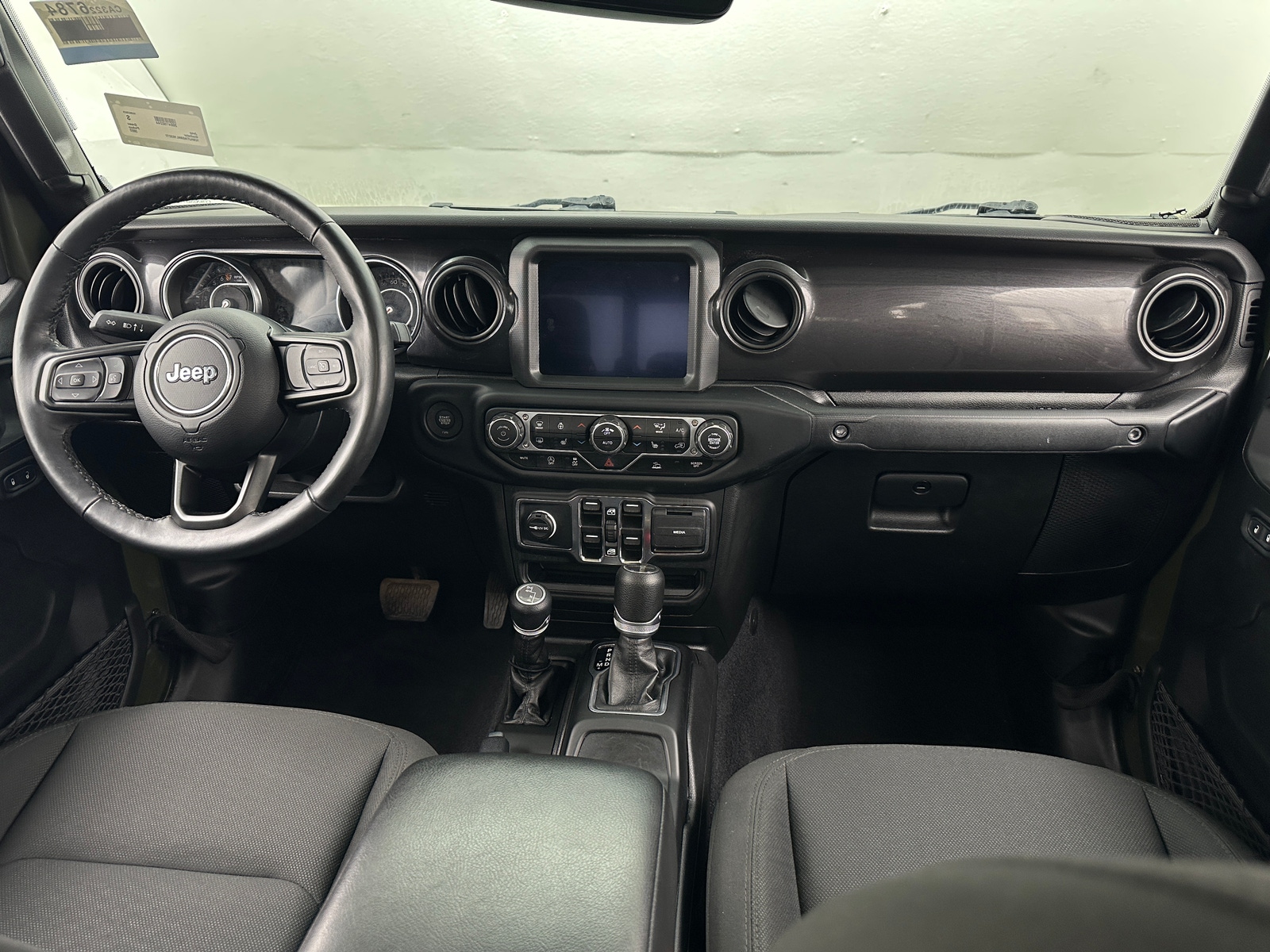 Thumbnail: 2022 Jeep Gladiator - 3