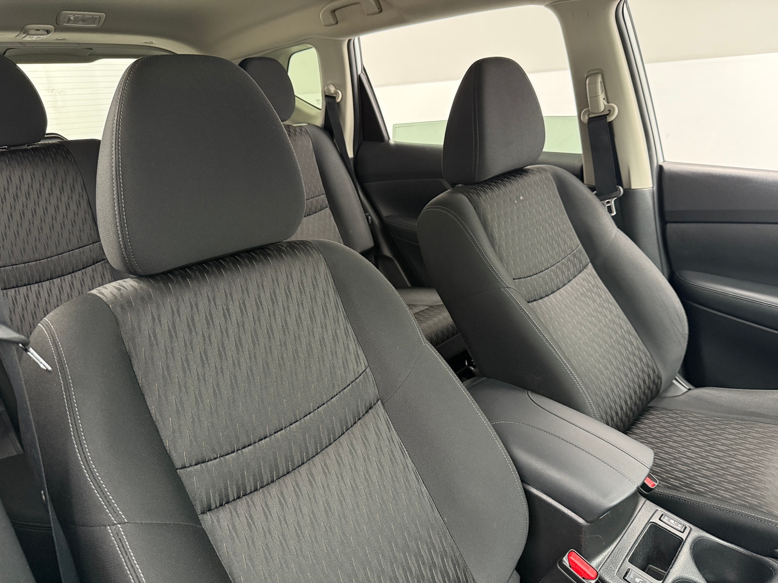 Thumbnail: 2018 Nissan Rogue - 2