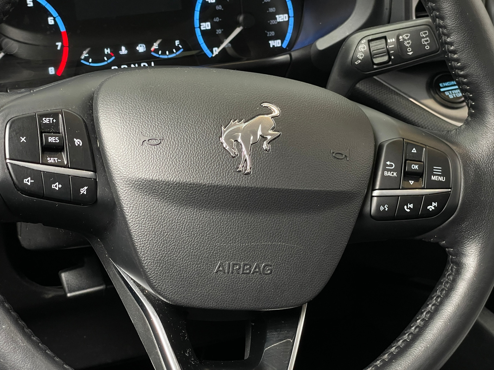 Thumbnail: 2022 Ford Bronco Sport - 5