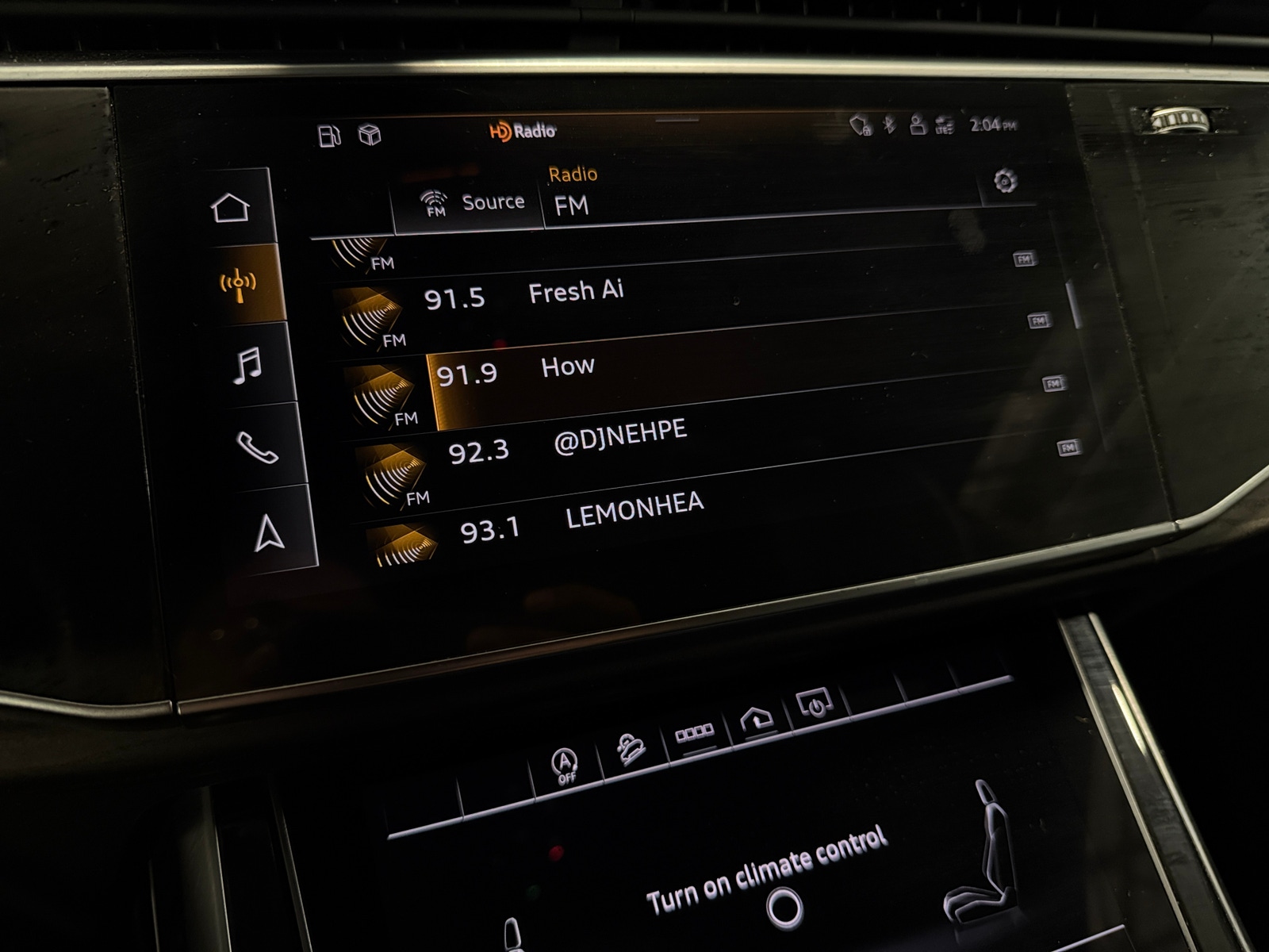 Thumbnail: 2021 Audi Q8 - 3