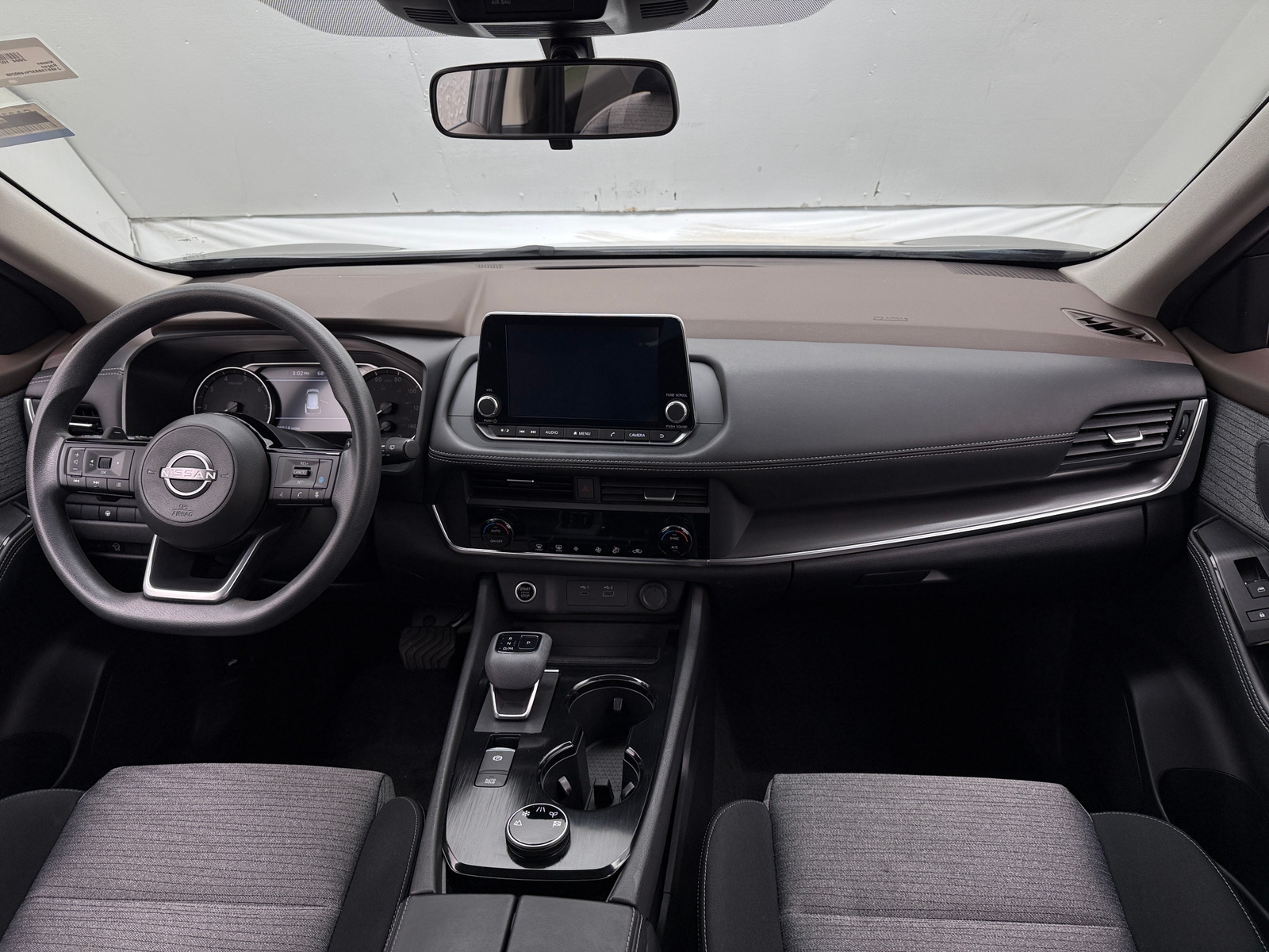 Thumbnail: 2023 Nissan Rogue - 3
