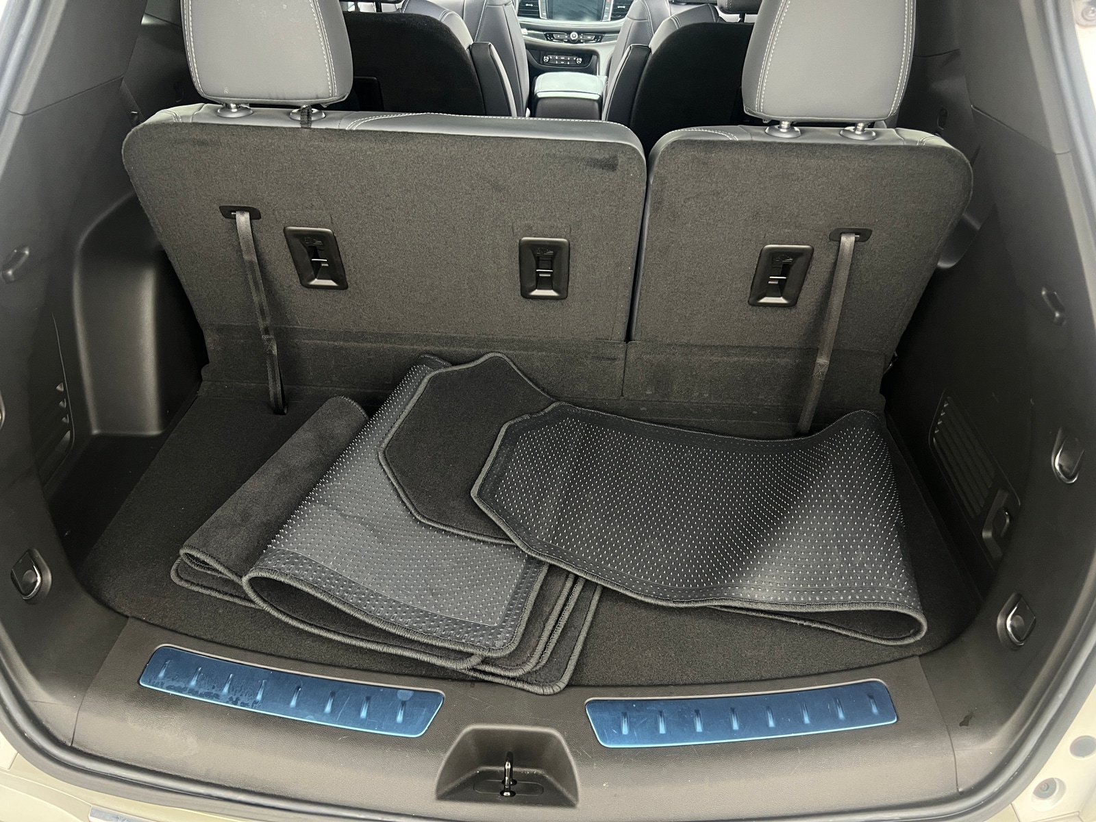 Thumbnail: 2023 Buick Enclave - 6