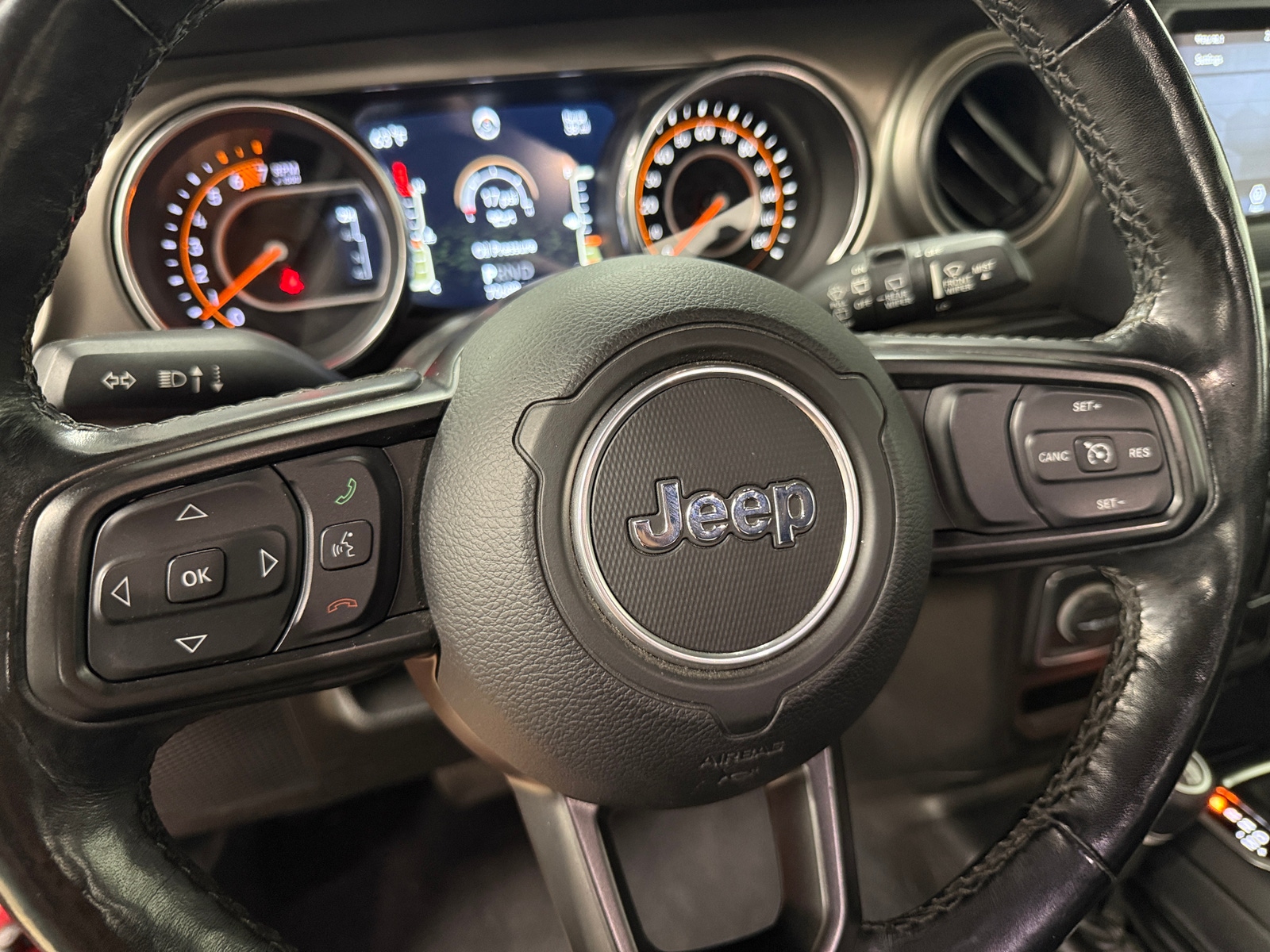 Thumbnail: 2021 Jeep Wrangler - 5