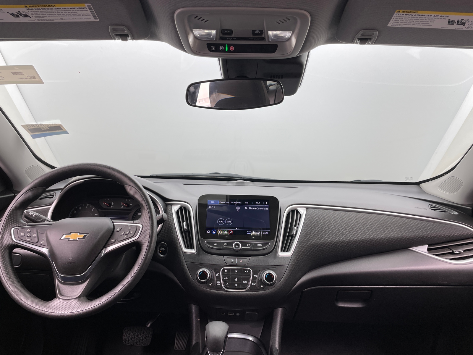 Thumbnail: 2024 Chevrolet Malibu - 3