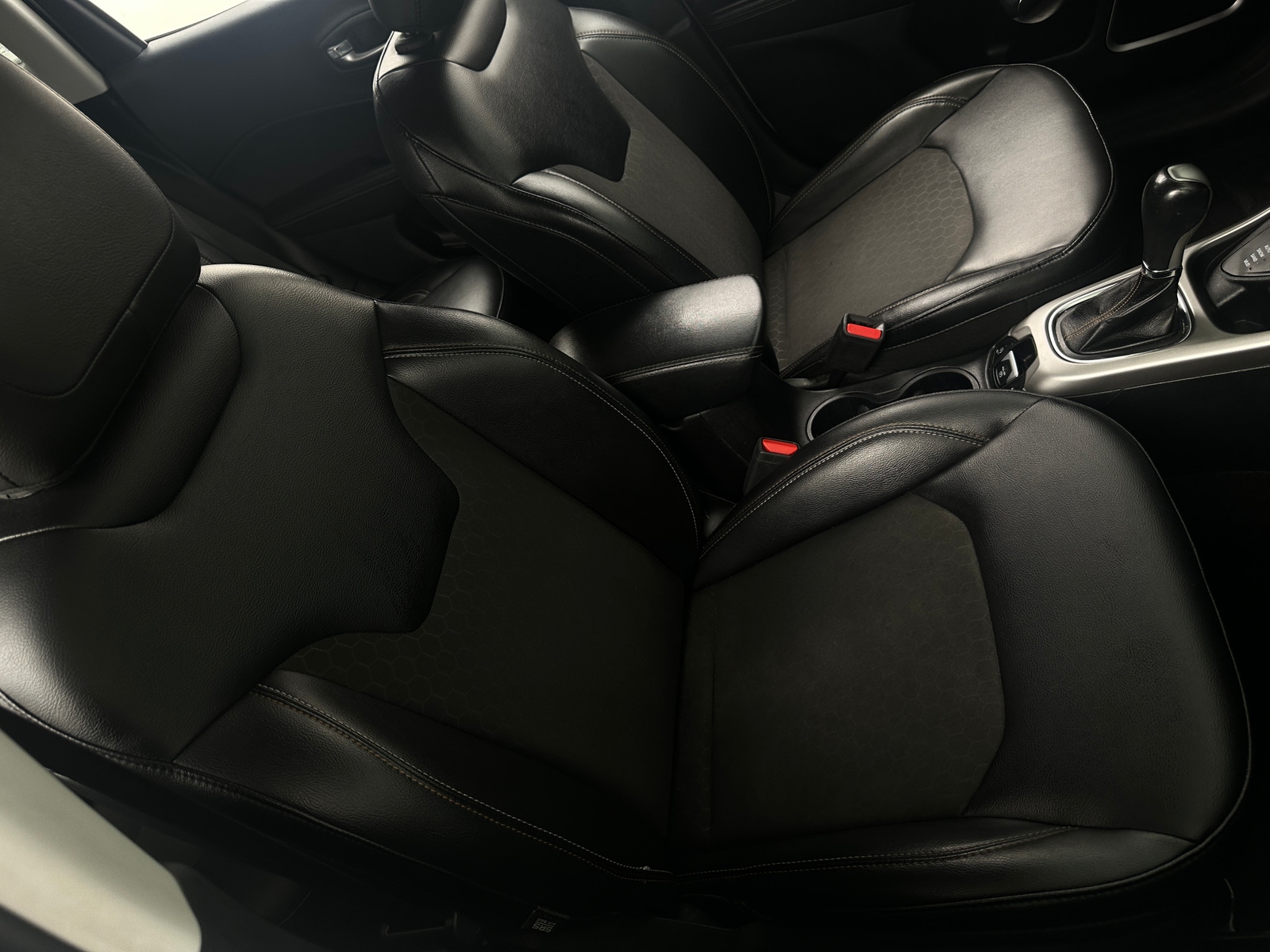 Thumbnail: 2018 Jeep Compass - 2