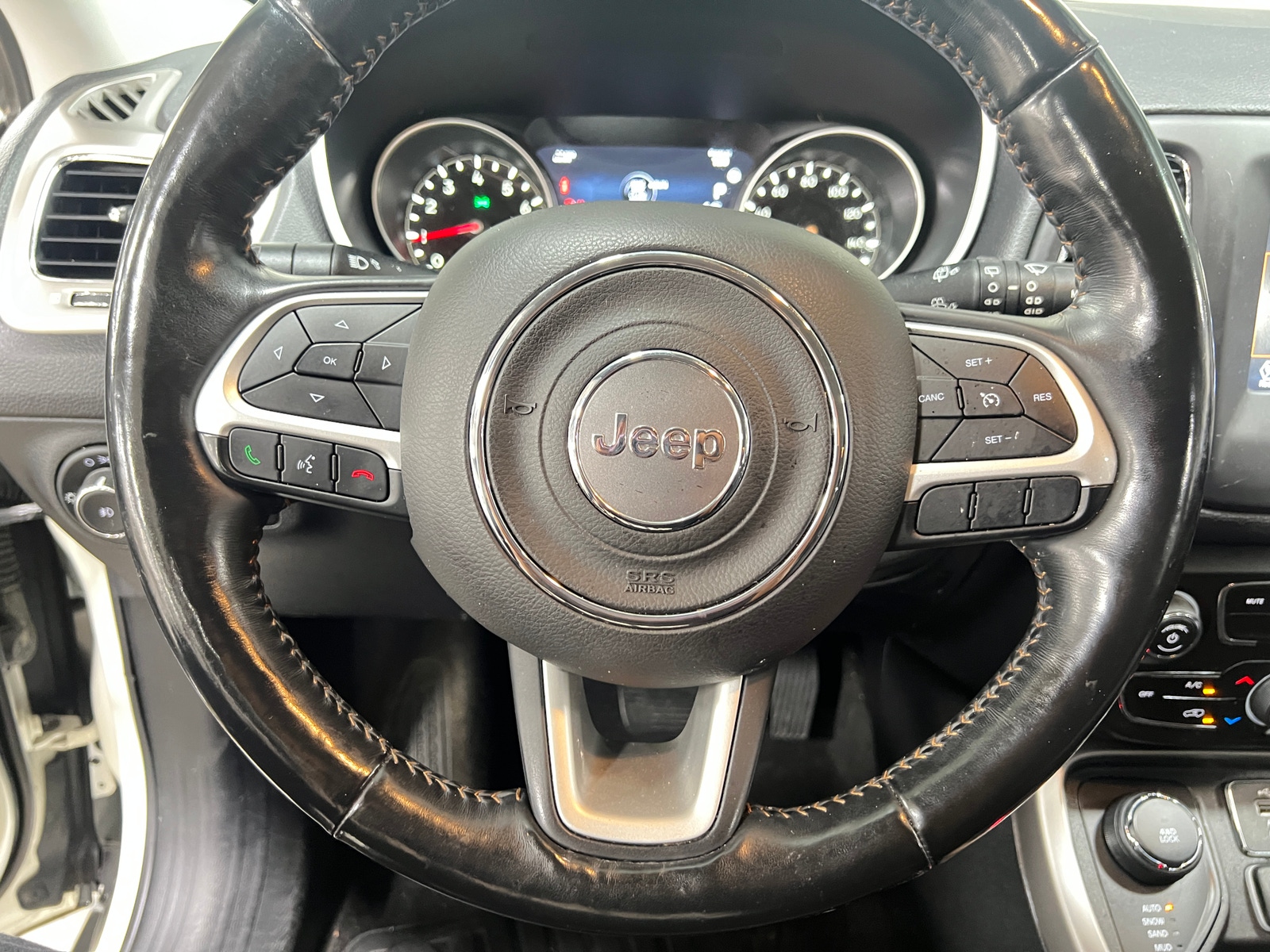 Thumbnail: 2018 Jeep Compass - 5