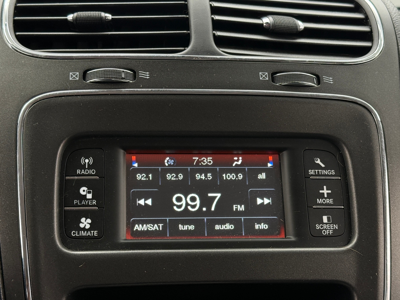 Thumbnail: 2018 Dodge Journey - 4