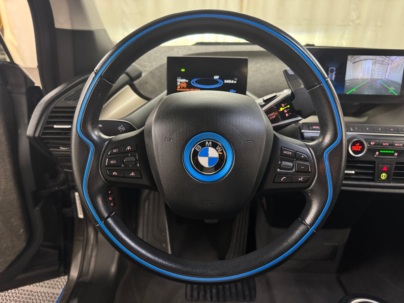 Thumbnail: 2019 BMW i3 - 5