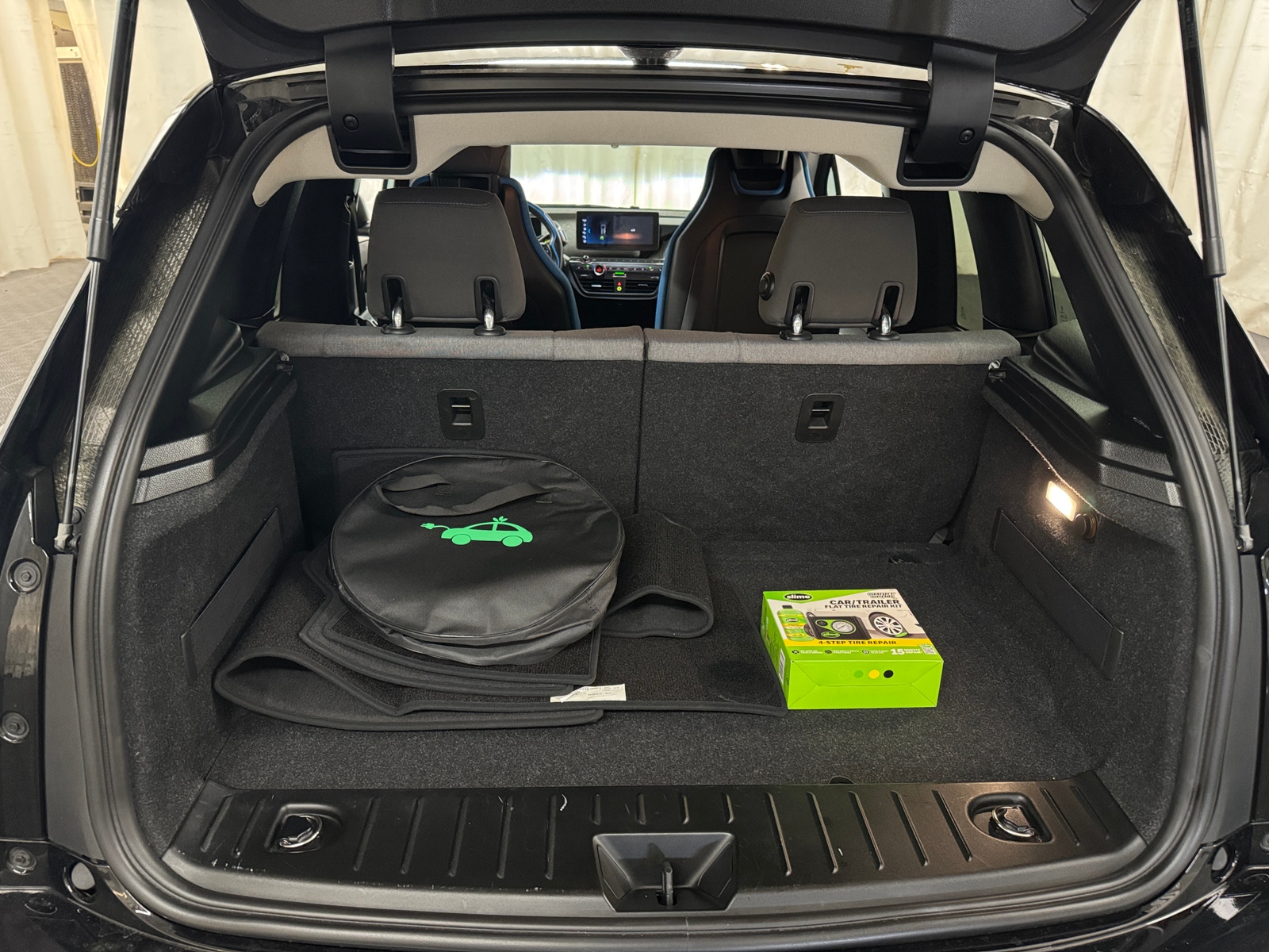 Thumbnail: 2019 BMW i3 - 7