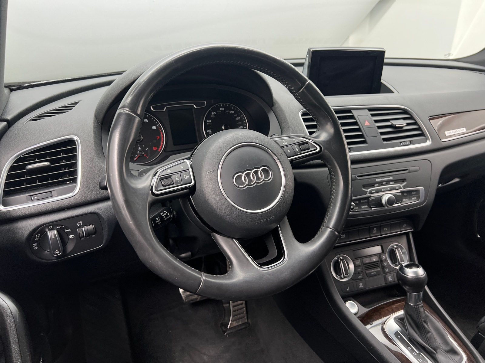 Thumbnail: 2015 Audi Q3 - 4