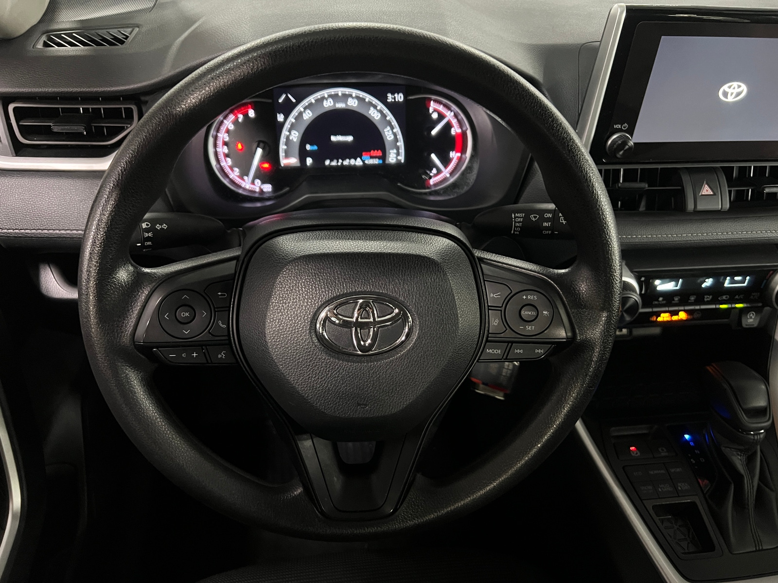 Thumbnail: 2024 Toyota RAV4 - 5