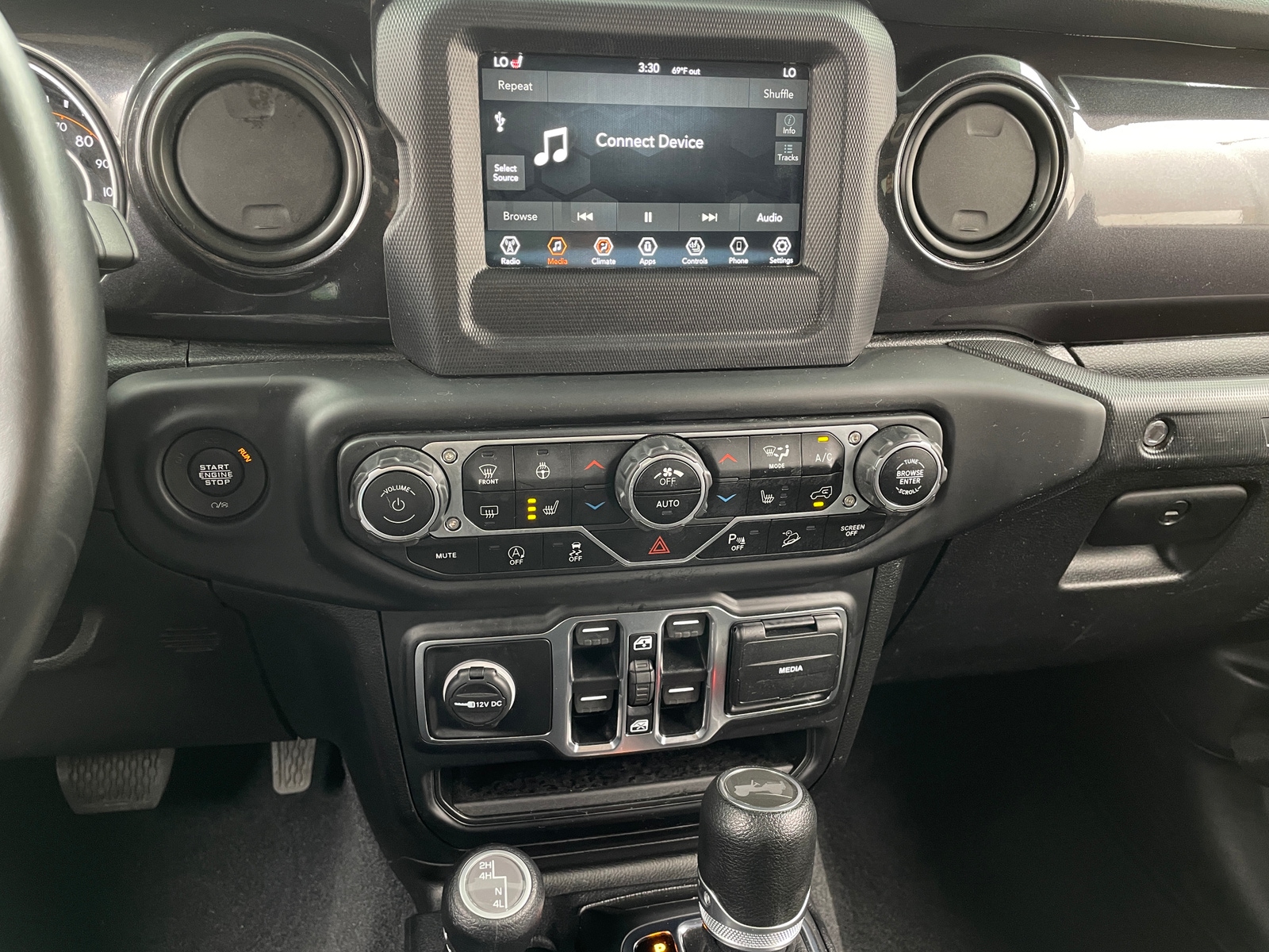 Thumbnail: 2020 Jeep Wrangler - 4