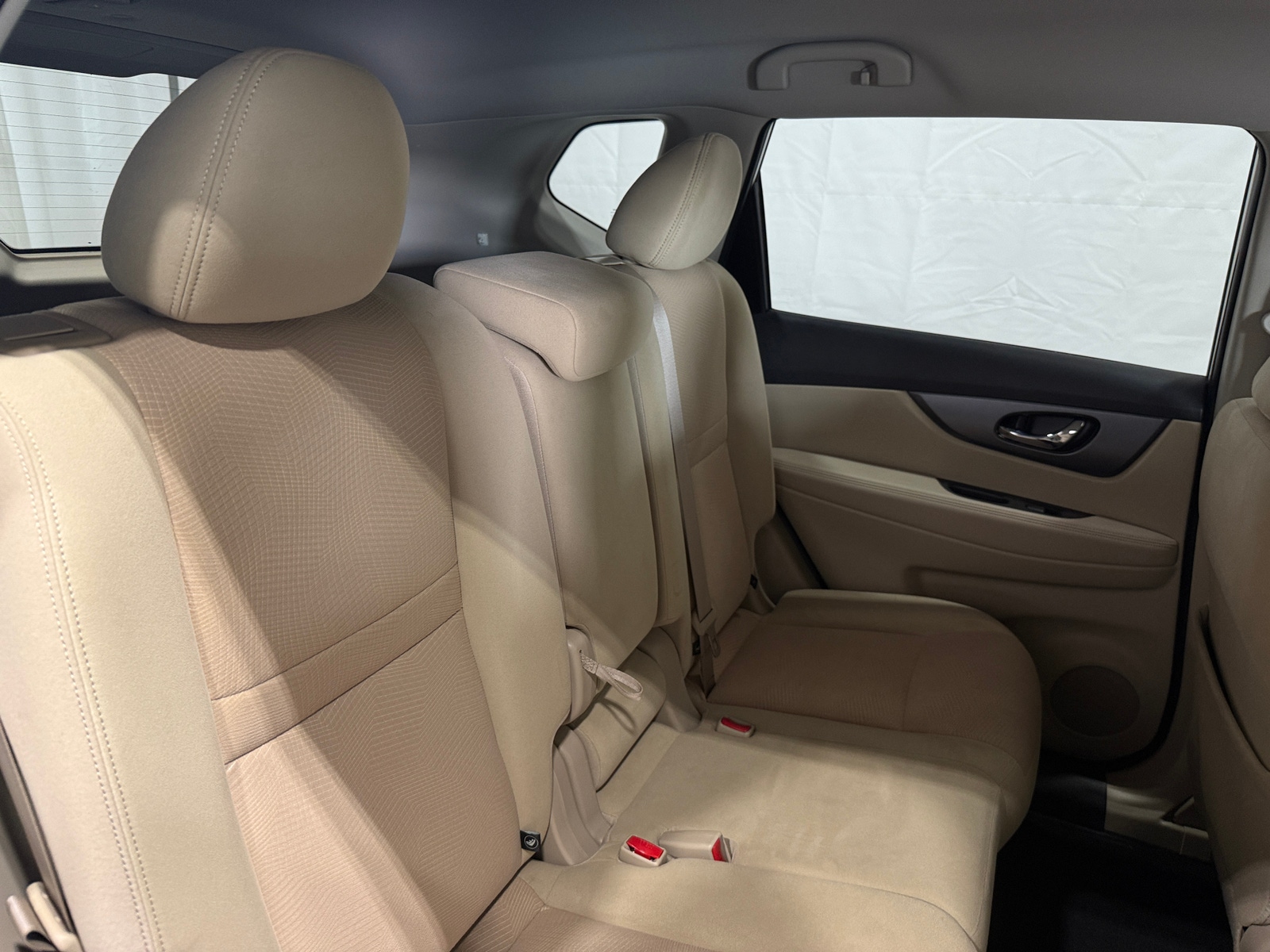 Thumbnail: 2016 Nissan Rogue - 6