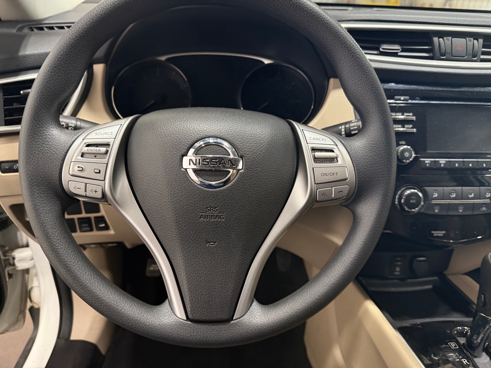 Thumbnail: 2016 Nissan Rogue - 5
