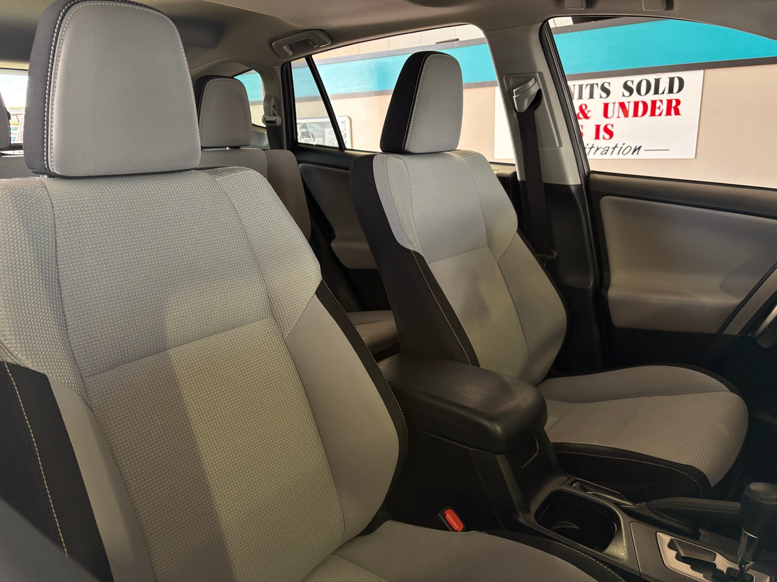 Thumbnail: 2018 Toyota RAV4 - 2