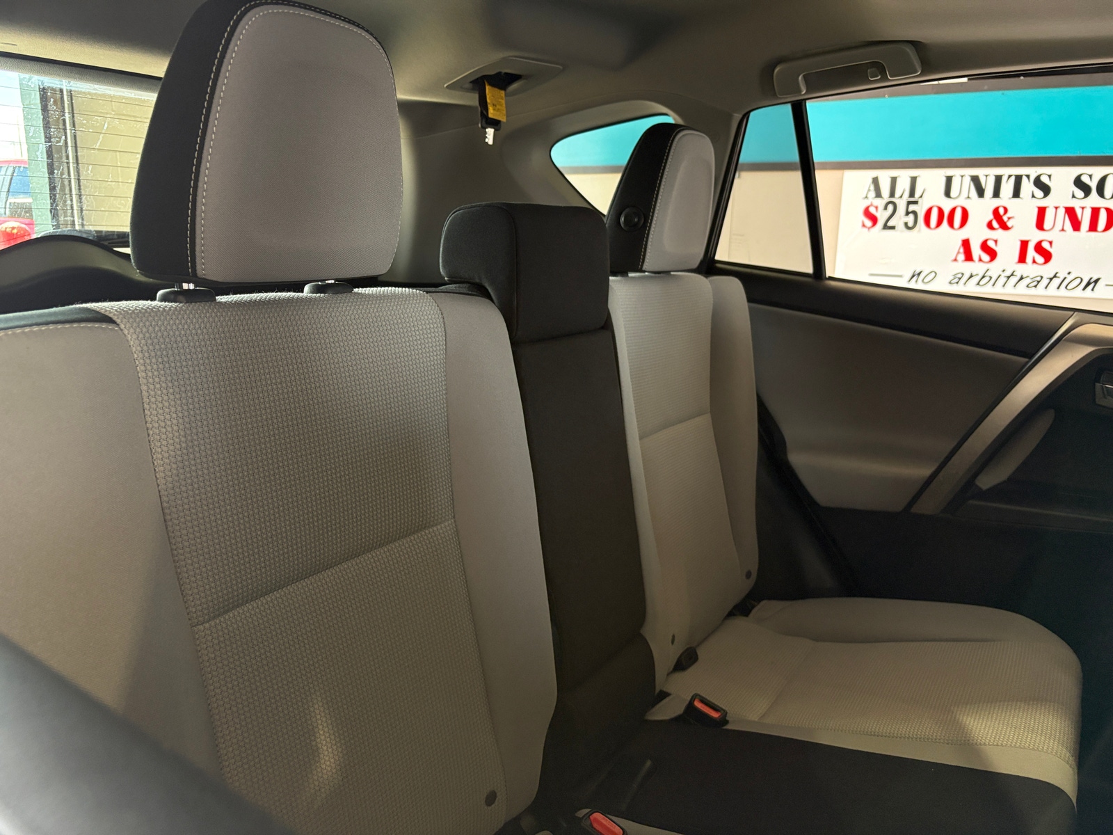 Thumbnail: 2018 Toyota RAV4 - 6